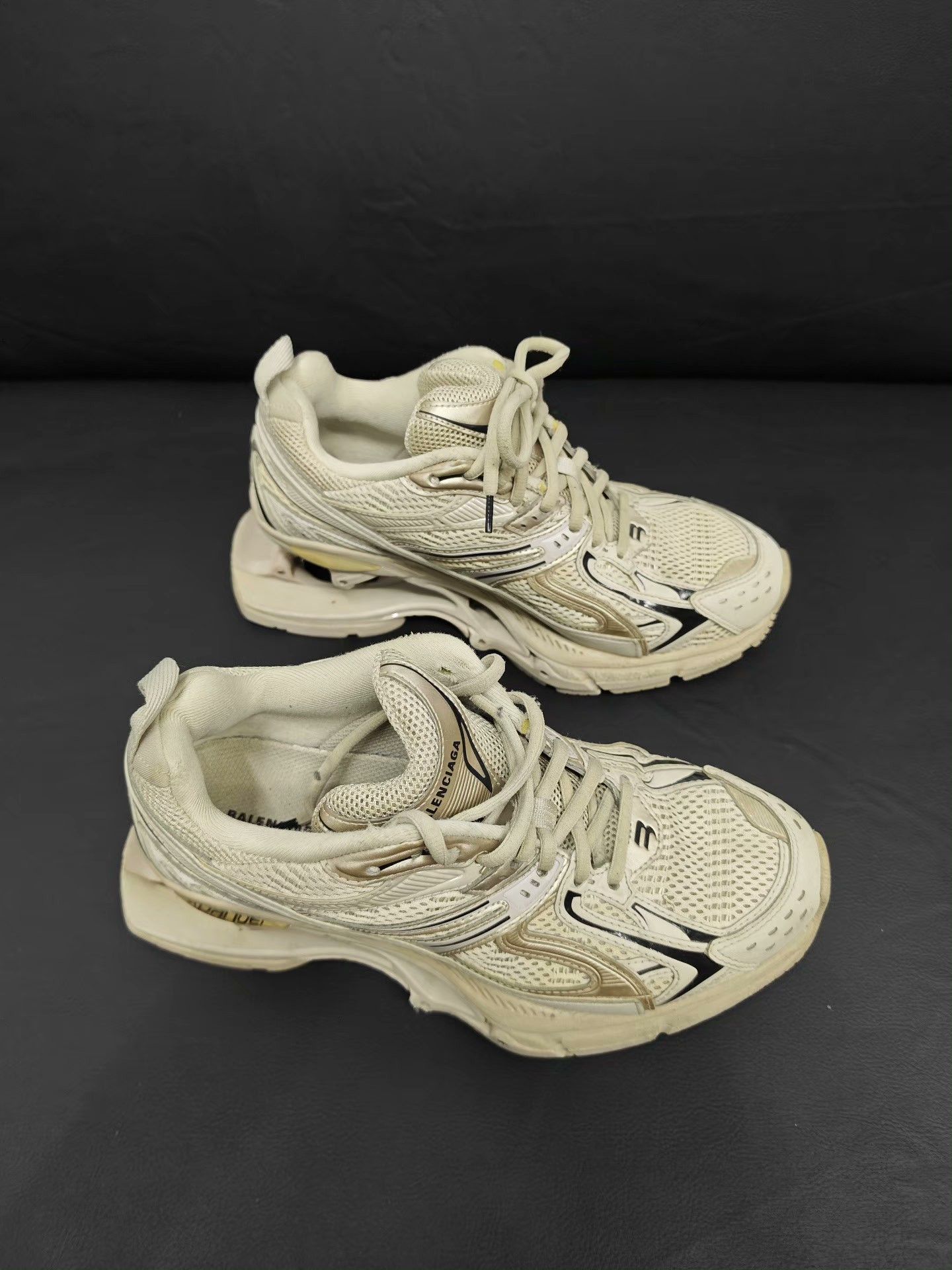 Balenciaga Khaki Balenciaga Sneakers Size 37 Size US 6 / IT 36 - 2 Thumbnail