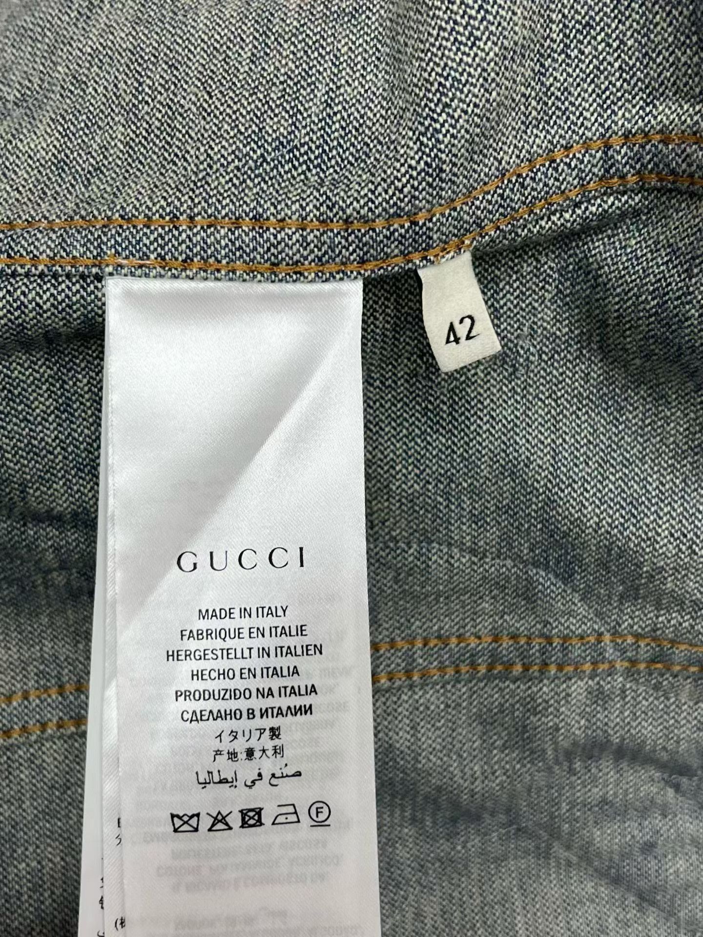 Gucci Gucci Light Blue Floral Denim Jacket Size M / US 6-8 / IT 42-44 - 6 Thumbnail