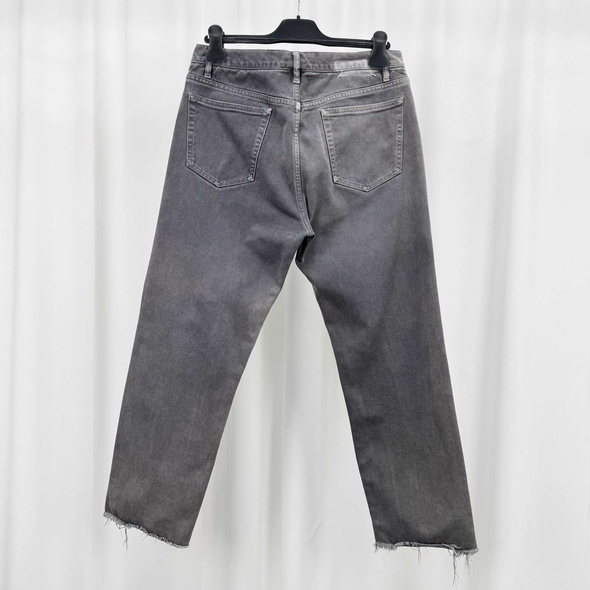 Maison Margiela Maison Margiela Smoky Gray Washed Jeans Size US 32 / EU 48 - 2 Thumbnail
