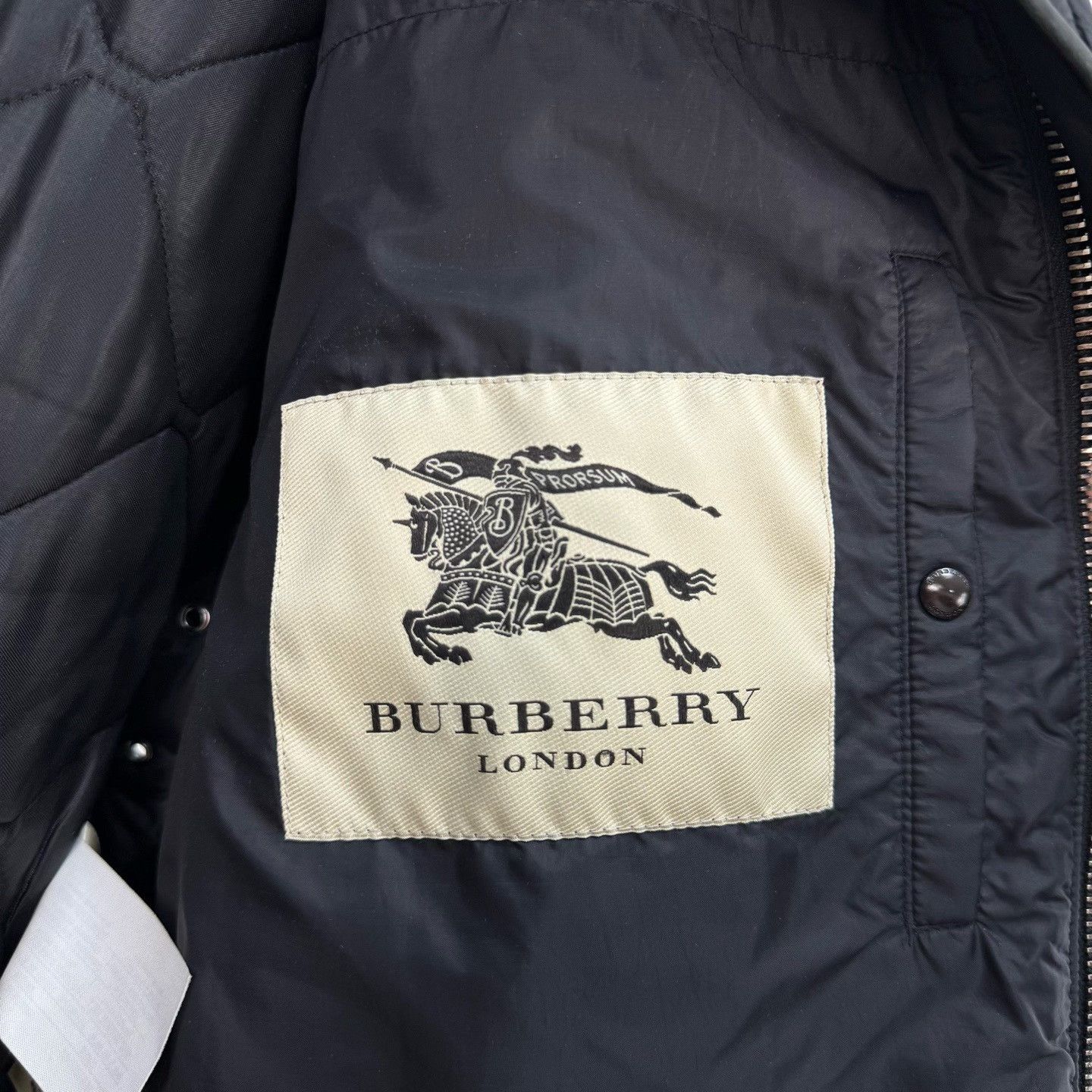 Burberry Burberry Black Quilted Diamond-Pattern Coat Size US XXL / EU 58 / 5 - 5 Thumbnail