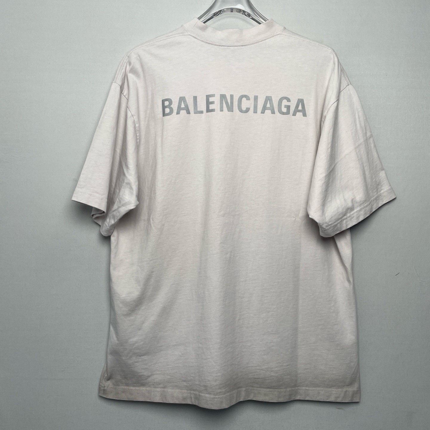 Balenciaga Balenciaga Off-White Gradient Logo T-Shirt Size US M / EU 48-50 / 2 - 2 Thumbnail