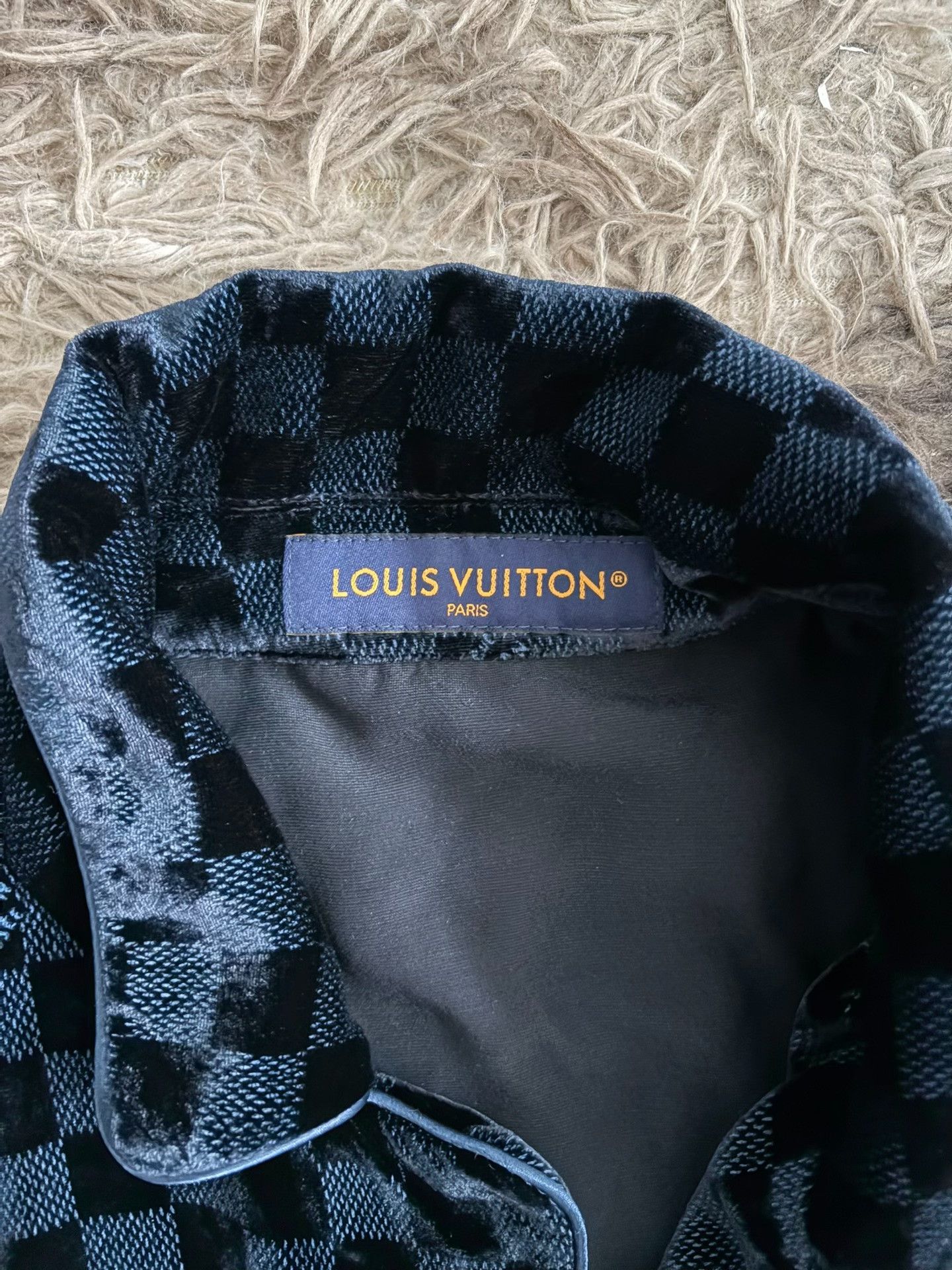Louis Vuitton Louis Vuitton Blue Checkered Velvet Shirt Size US M / EU 48-50 / 2 - 3 Thumbnail