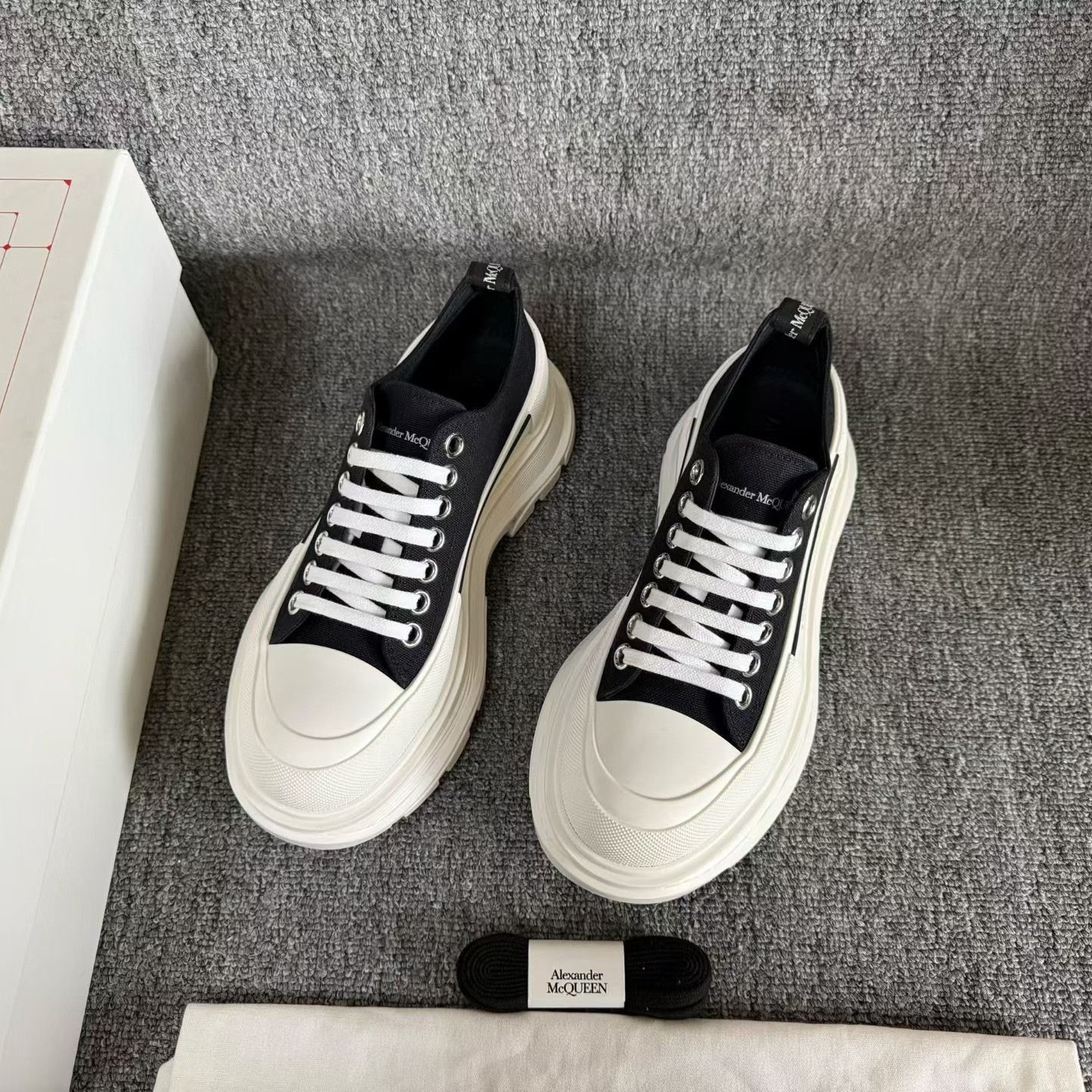 Alexander McQueen Alexander McQueen Thick-Soled Canvas Shoes Size US 6 / IT 36 - 4 Thumbnail