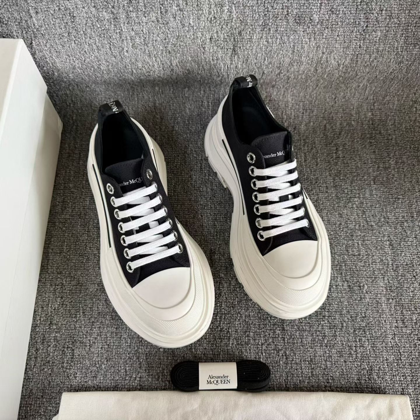 Alexander McQueen Alexander McQueen Thick-Soled Canvas Shoes Size US 6 / IT 36 - 6 Thumbnail
