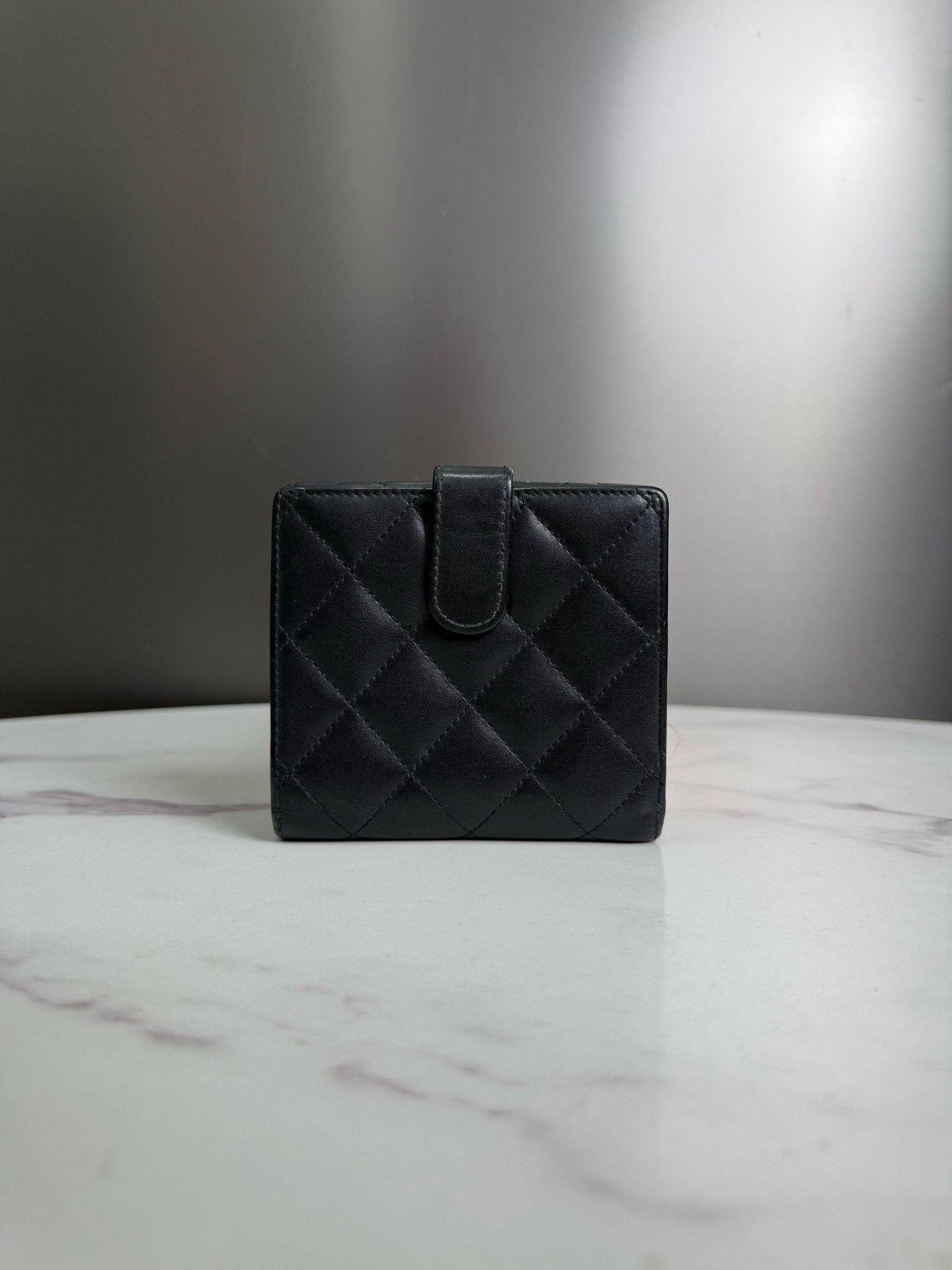 Chanel Chanel Quilted Wallet Pink Interior Size ONE SIZE - 3 Thumbnail