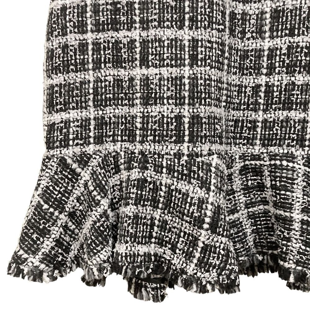 Moschino Moschino Moschino Cheap and Chic Tweed Sleeveless Dress Textile Dresses DUTY FREE for USA Size ONE SIZE - 5 Thumbnail