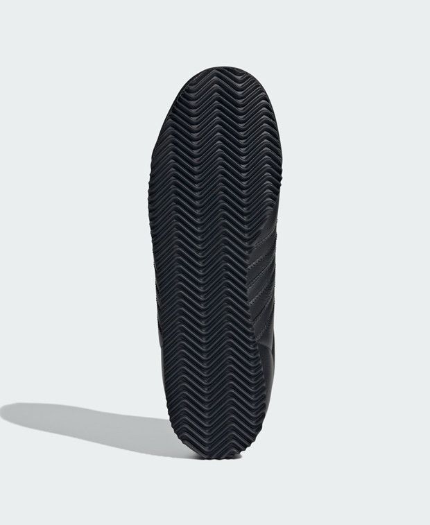Adidas Sneakers Size US 7 / EU 40 - 3 Thumbnail