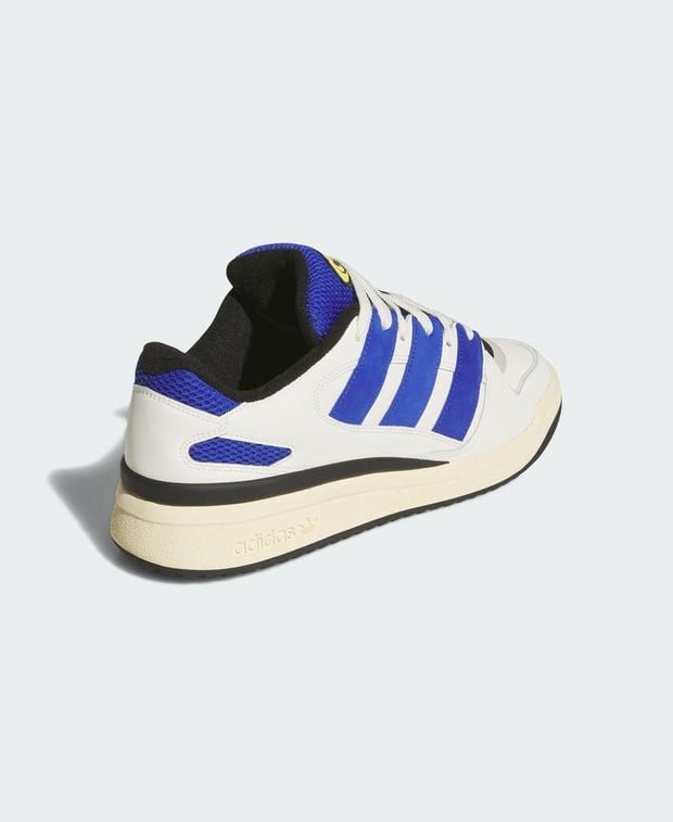 Adidas Sneakers Size US 7 / EU 40 - 2 Thumbnail