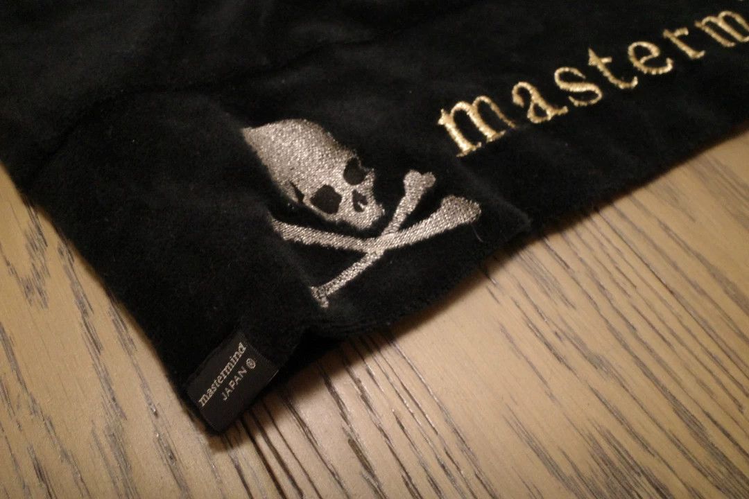 Mastermind Japan MMJ Mastermind Japan Archive Velvet Sweater Size US S / EU 44-46 / 1 - 9 Thumbnail
