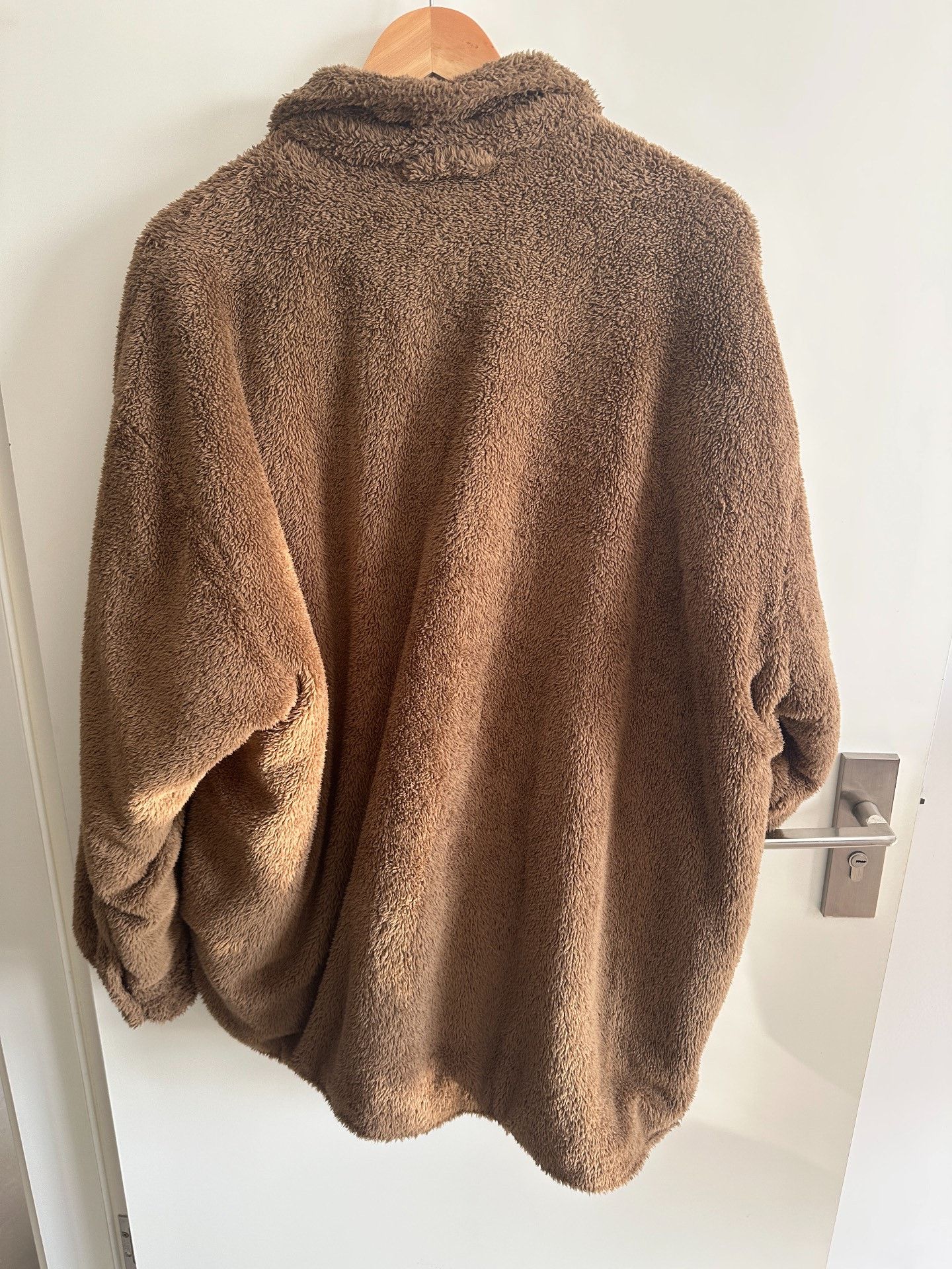 Acne Studios Acne Studios Teddy Coat Size US S / EU 44-46 / 1 - 4 Thumbnail