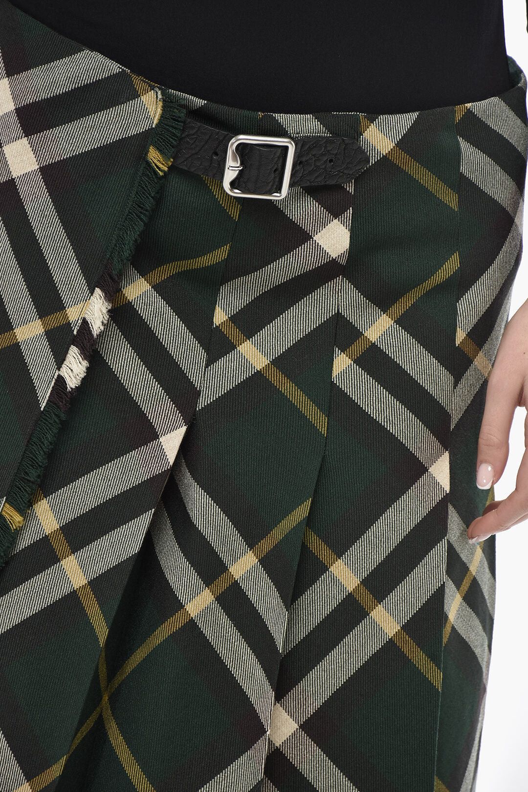 Burberry Wool Trapeze Skirt with Tartan Pattern Size S / US 4 / IT 40 - 3 Thumbnail