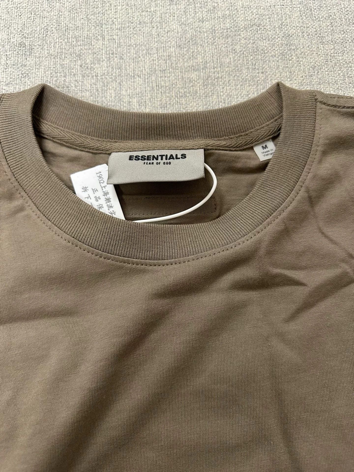 Fear of God FOG Essentials SS21 Taupe Short Sleeve M Size US M / EU 48-50 / 2 - 5 Thumbnail