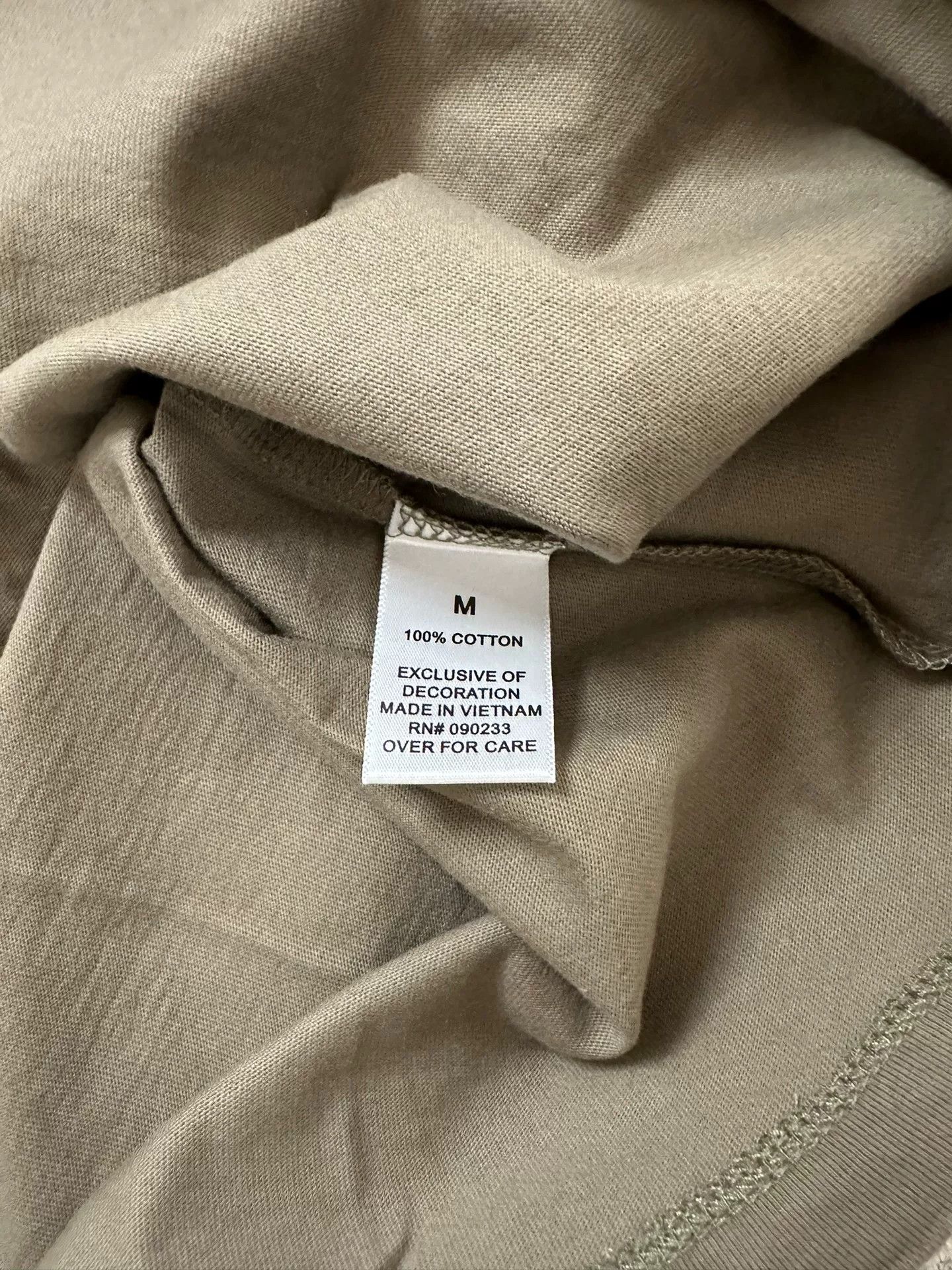 Fear of God FOG Essentials SS21 Taupe Short Sleeve M Size US M / EU 48-50 / 2 - 6 Thumbnail