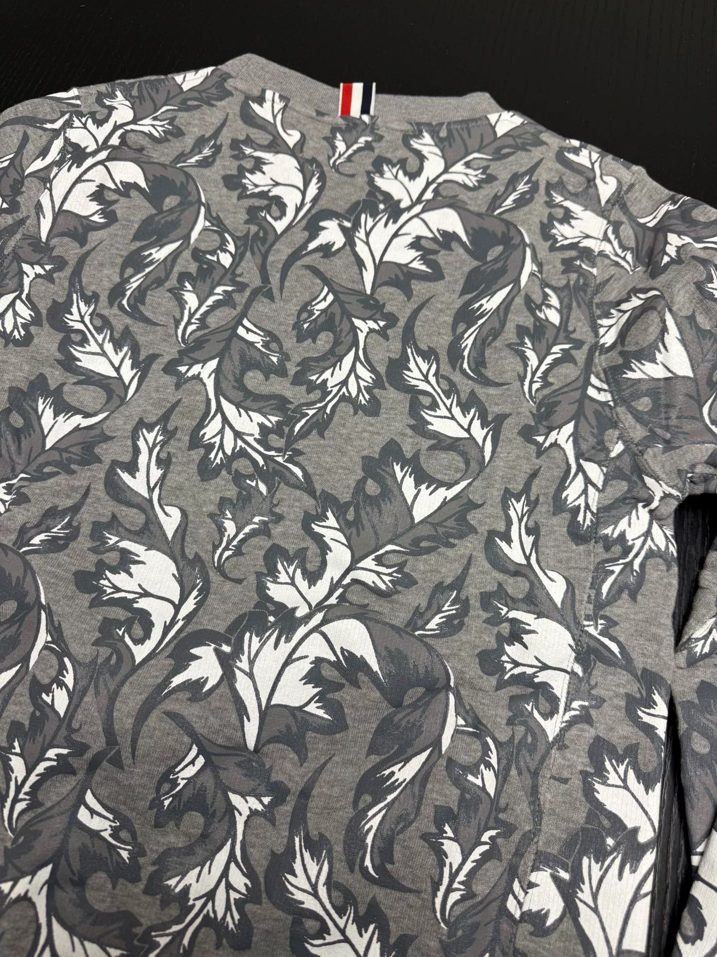 Thom Browne Thom Browne Maple Leaf Print Sweatshirt Size US M / EU 48-50 / 2 - 9 Thumbnail
