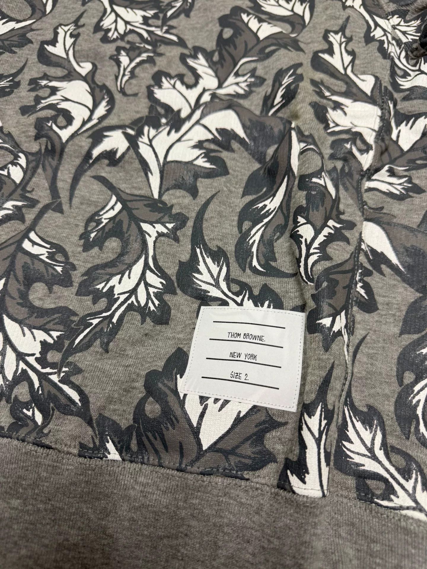 Thom Browne Thom Browne Maple Leaf Print Sweatshirt Size US M / EU 48-50 / 2 - 5 Thumbnail
