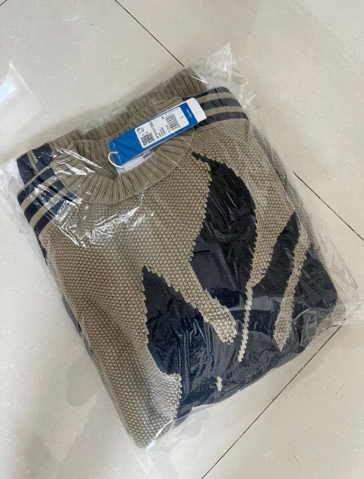 Song For The Mute SFTM x Adidas Sand Knit Sweater Size US L / EU 52-54 / 3 - 8 Thumbnail