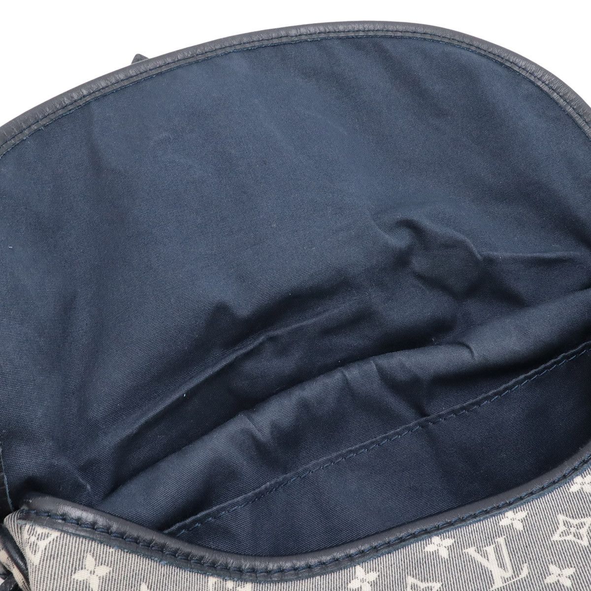 Louis Vuitton Louis Vuitton Louis Vuitton Monogram Idylle SommeurPM Shoulder Bag Textile Shoulder Bag M40666 DUTY FREE for USA Size ONE SIZE - 8 Thumbnail