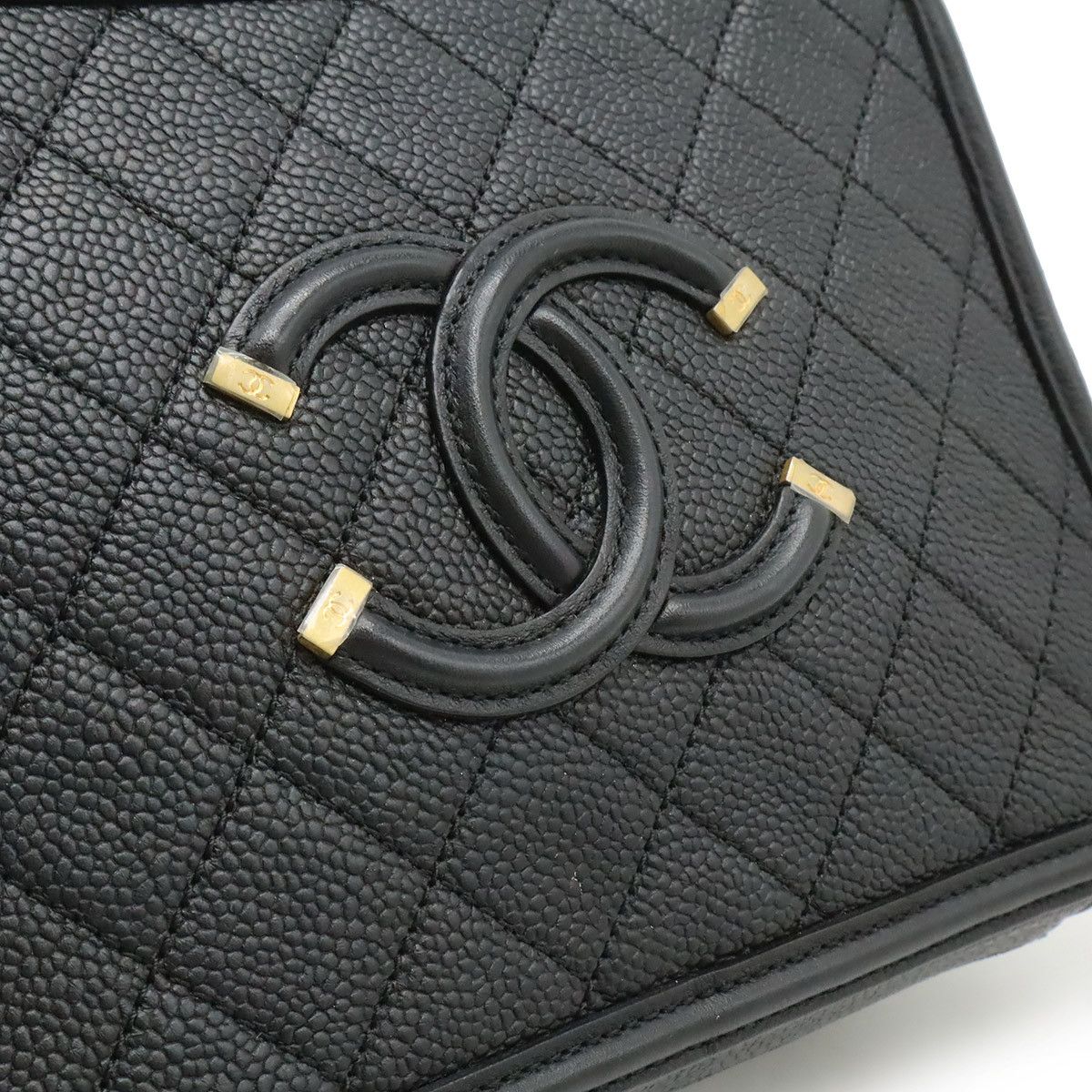 Chanel Chanel Chanel CC Filigree Caviar 2way Bag Leather Vanity Bag A93343 DUTY FREE for USA Size ONE SIZE - 9 Thumbnail