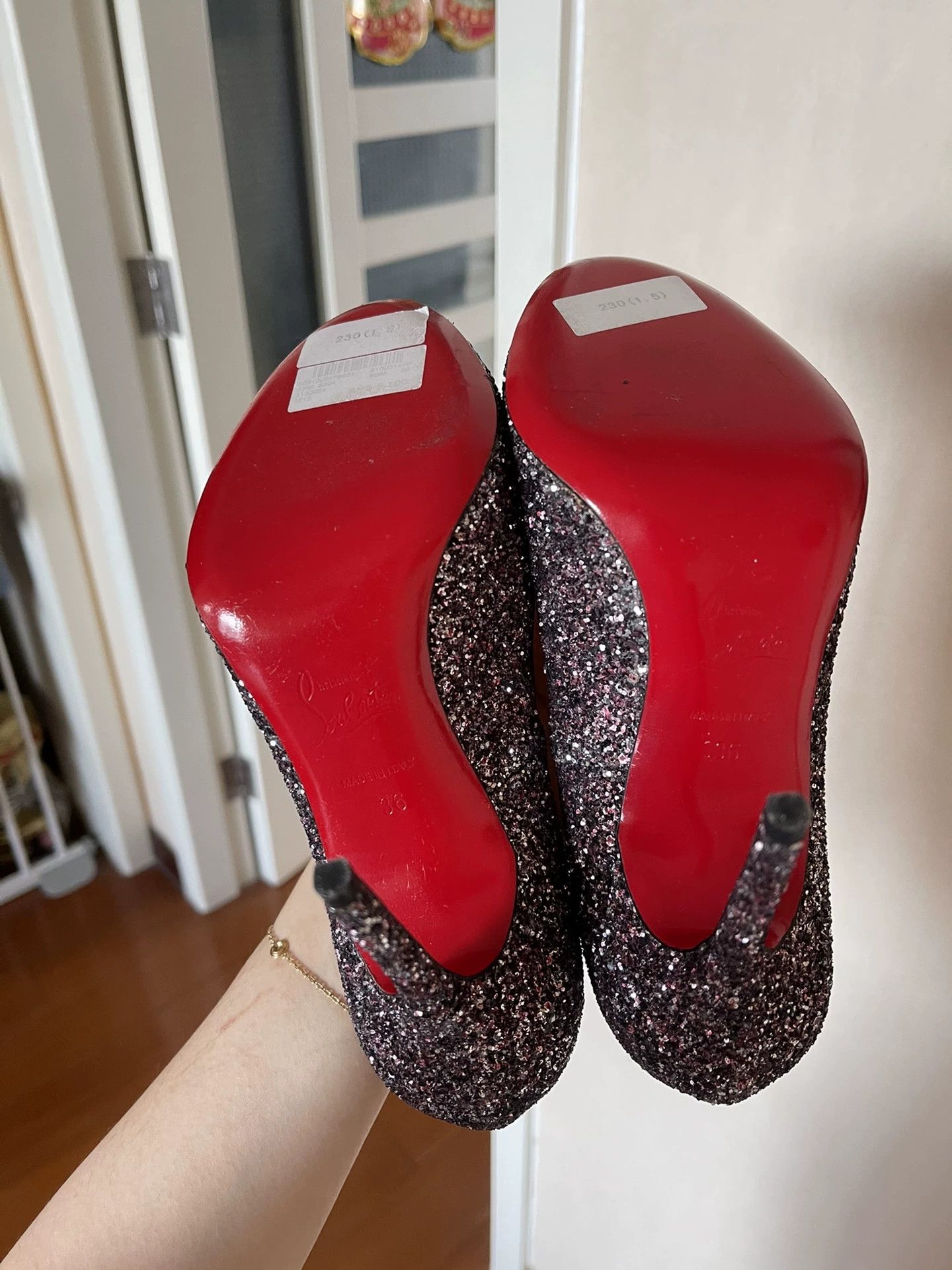 Christian Louboutin Christian Louboutin Red Sole Sequin Heels Size US 5 / IT 35 - 5 Thumbnail