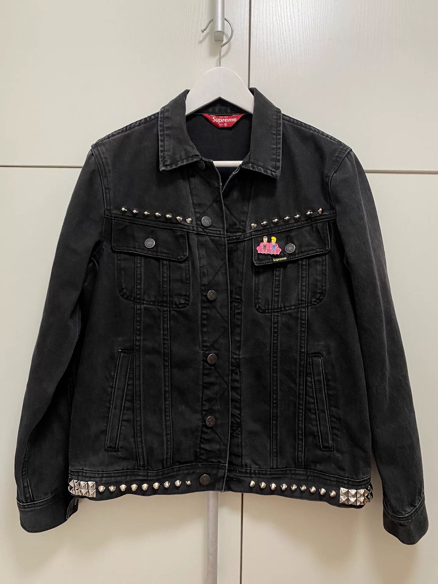 Supreme Rivet Decor Hand-painted Denim Jacket Size US M / EU 48-50 / 2 - 2 Thumbnail