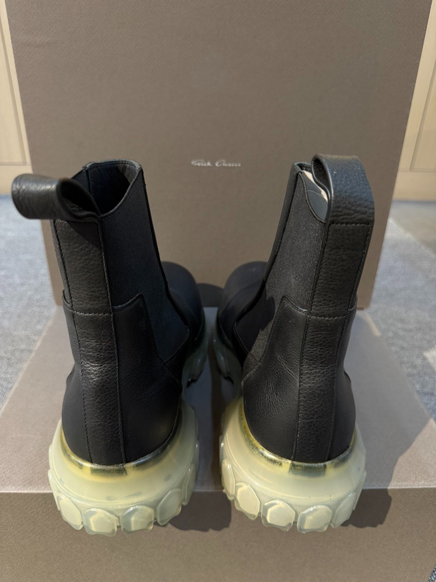 Rick Owens Rick Owens Octopus Sole Chelsea Boots Size US 6 / IT 36 - 3 Thumbnail