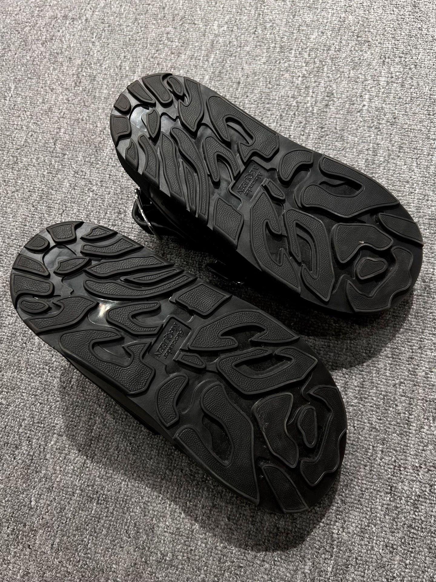 Alexander McQueen Alexander McQueen Men's Sandals Size US 7 / EU 40 - 3 Thumbnail