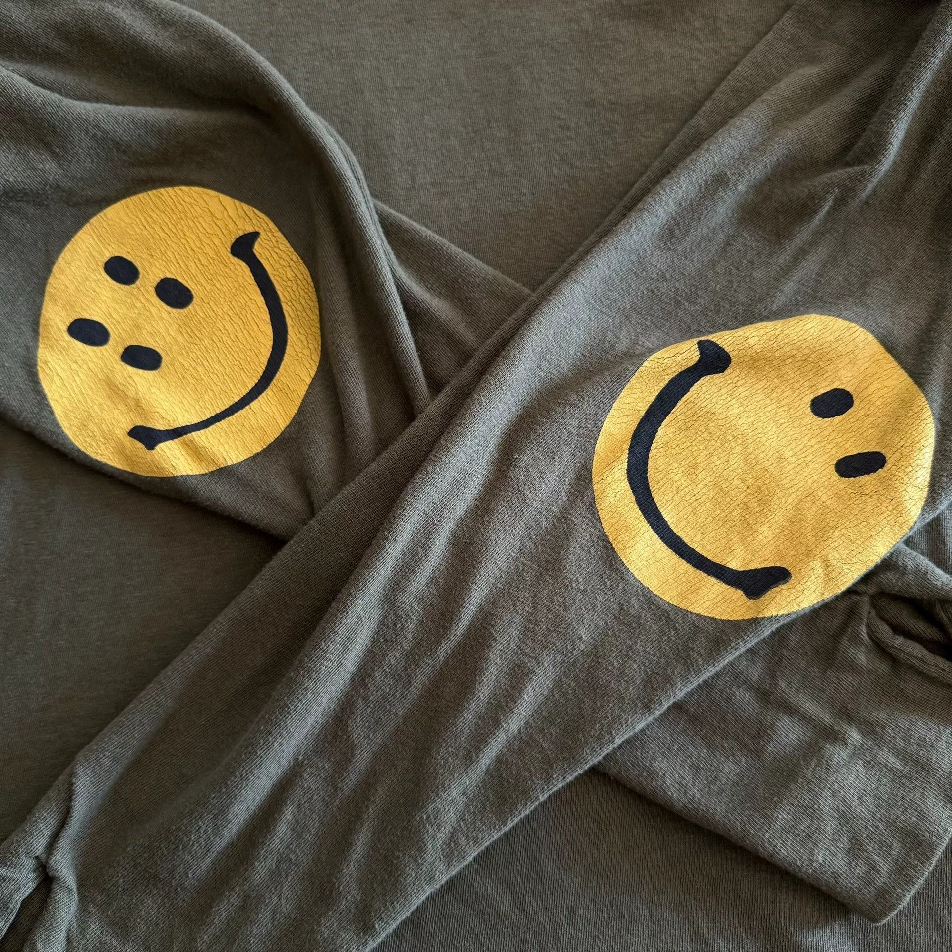 Kapital Kapital Long-Sleeve Smiley Face T-Shirt Size US XL / EU 56 / 4 - 2 Thumbnail