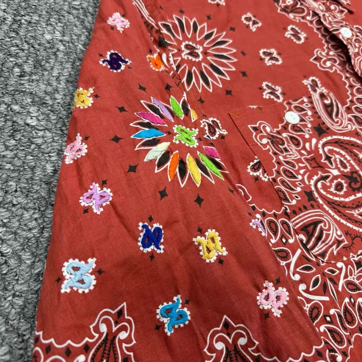 Mexican Threads OAXACA Japanese Paisley Hand-Embroidered Shirt Size US M / EU 48-50 / 2 - 4 Thumbnail