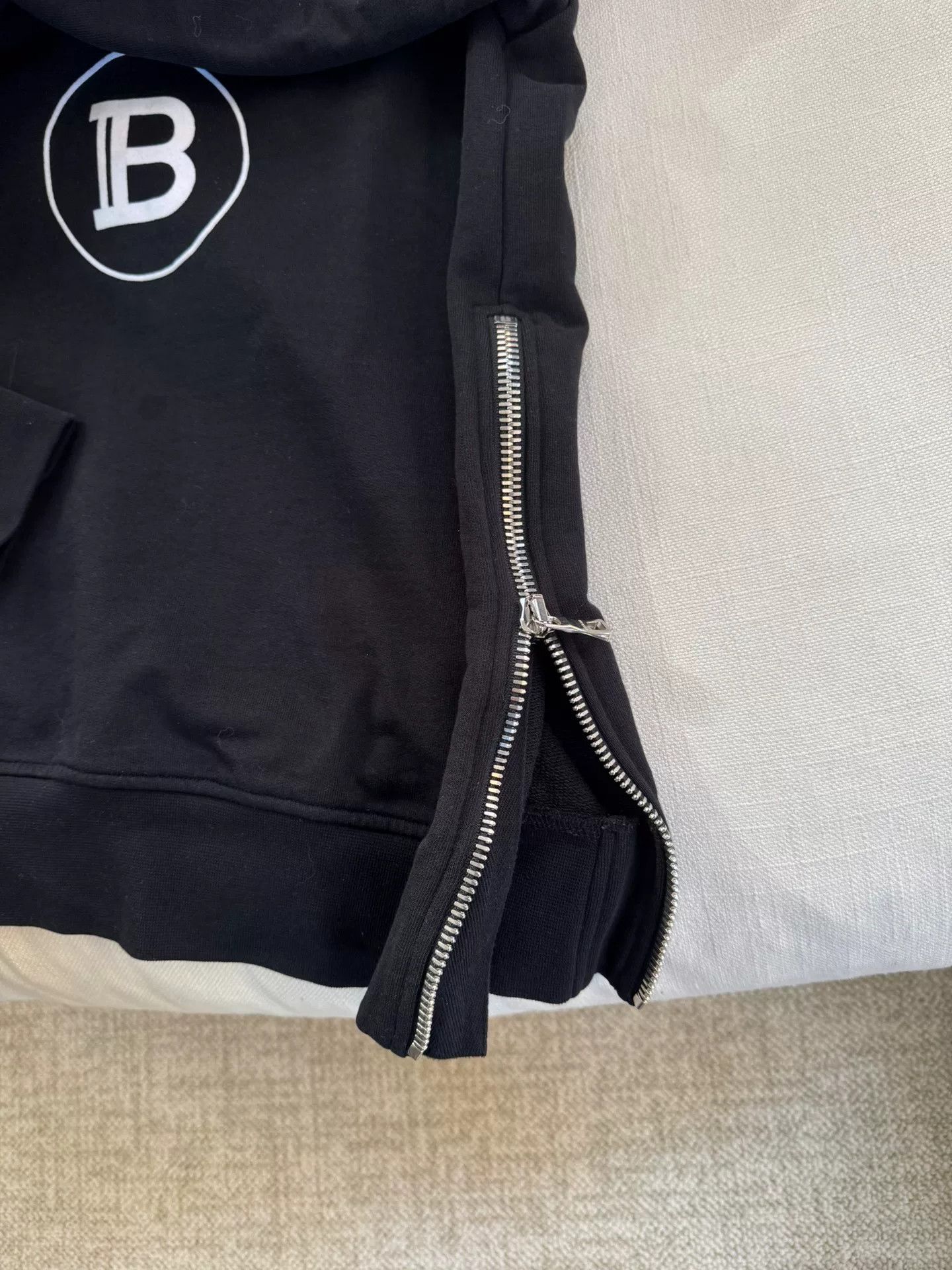 Balmain BALMAIN Black Hoodie Size US L / EU 52-54 / 3 - 4 Thumbnail
