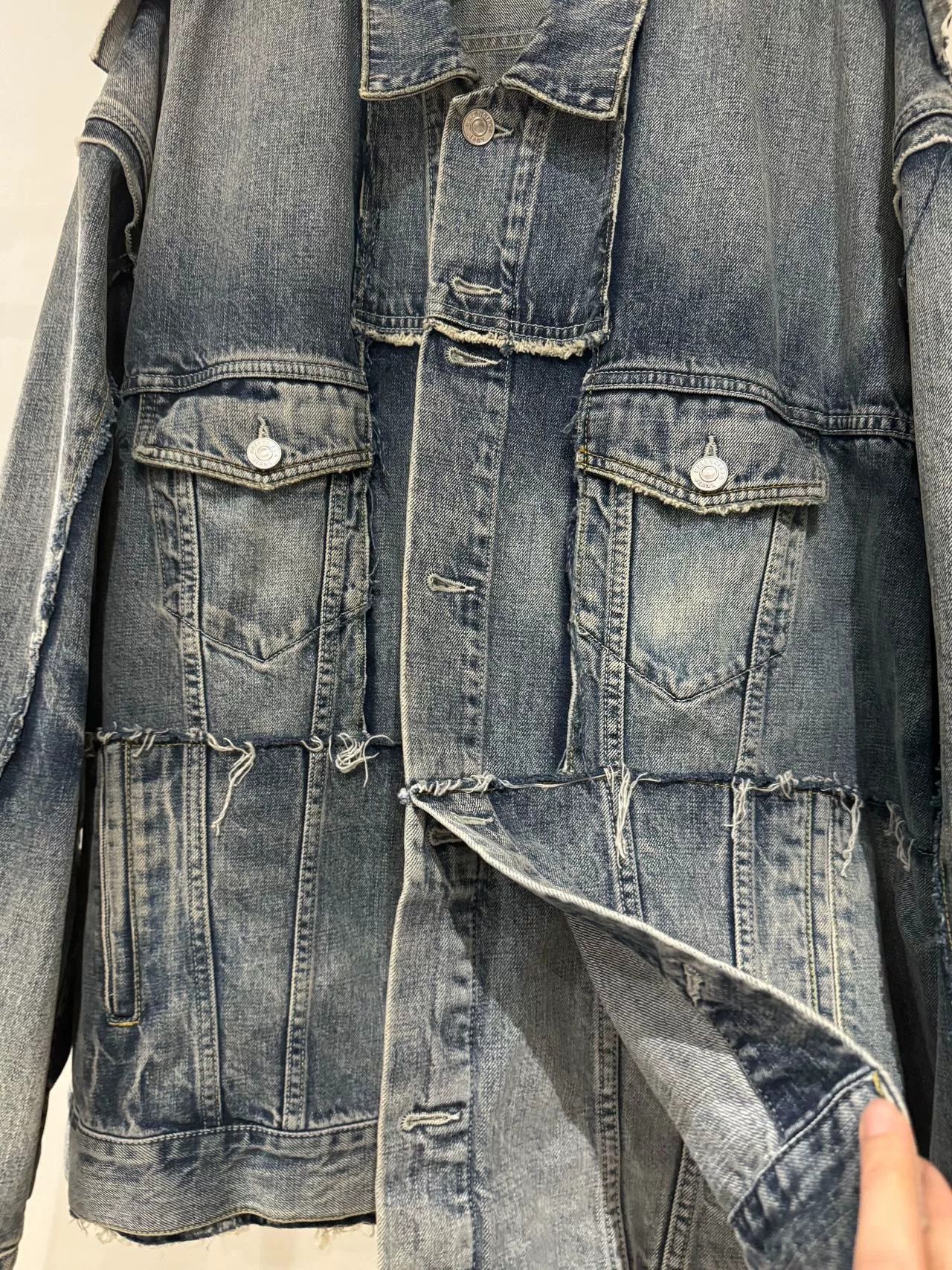 Balenciaga Balenciaga Spliced Shirt Size US L / EU 52-54 / 3 - 4 Thumbnail