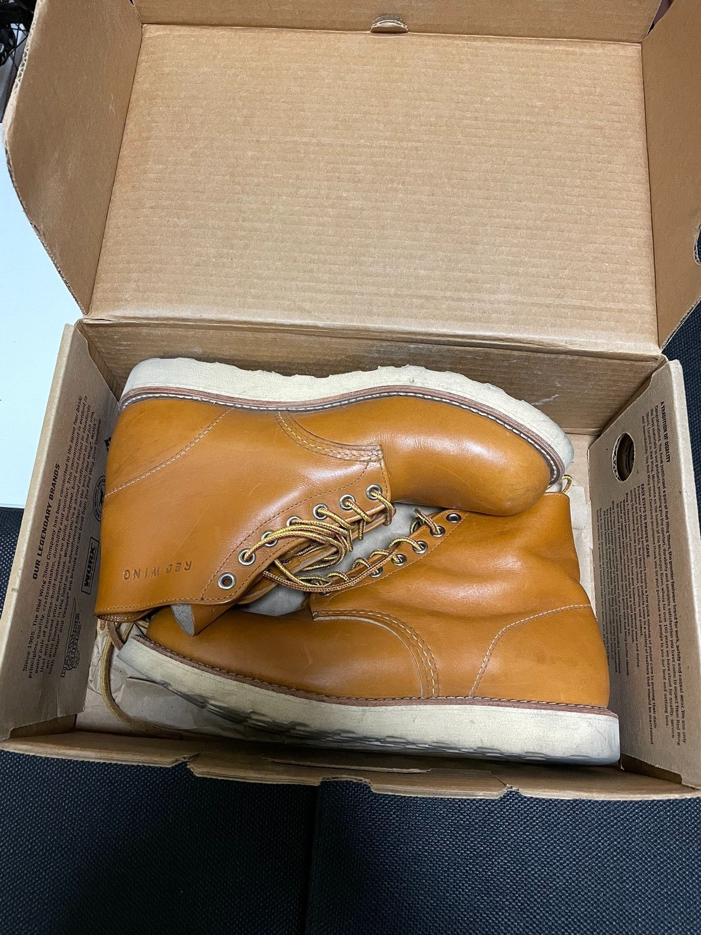 Red Wing Redwing Old Dog Logo Irish Yellow Work Boots Size US 8 / EU 41 - 2 Thumbnail