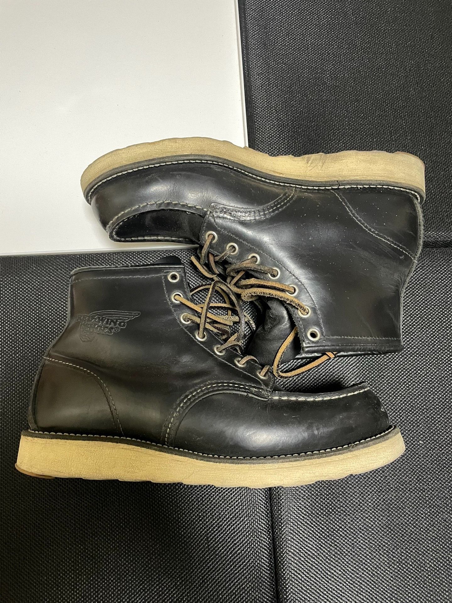 Red Wing Red Wing 8130 Leather Boots Size US 9 / EU 42 - 2 Thumbnail