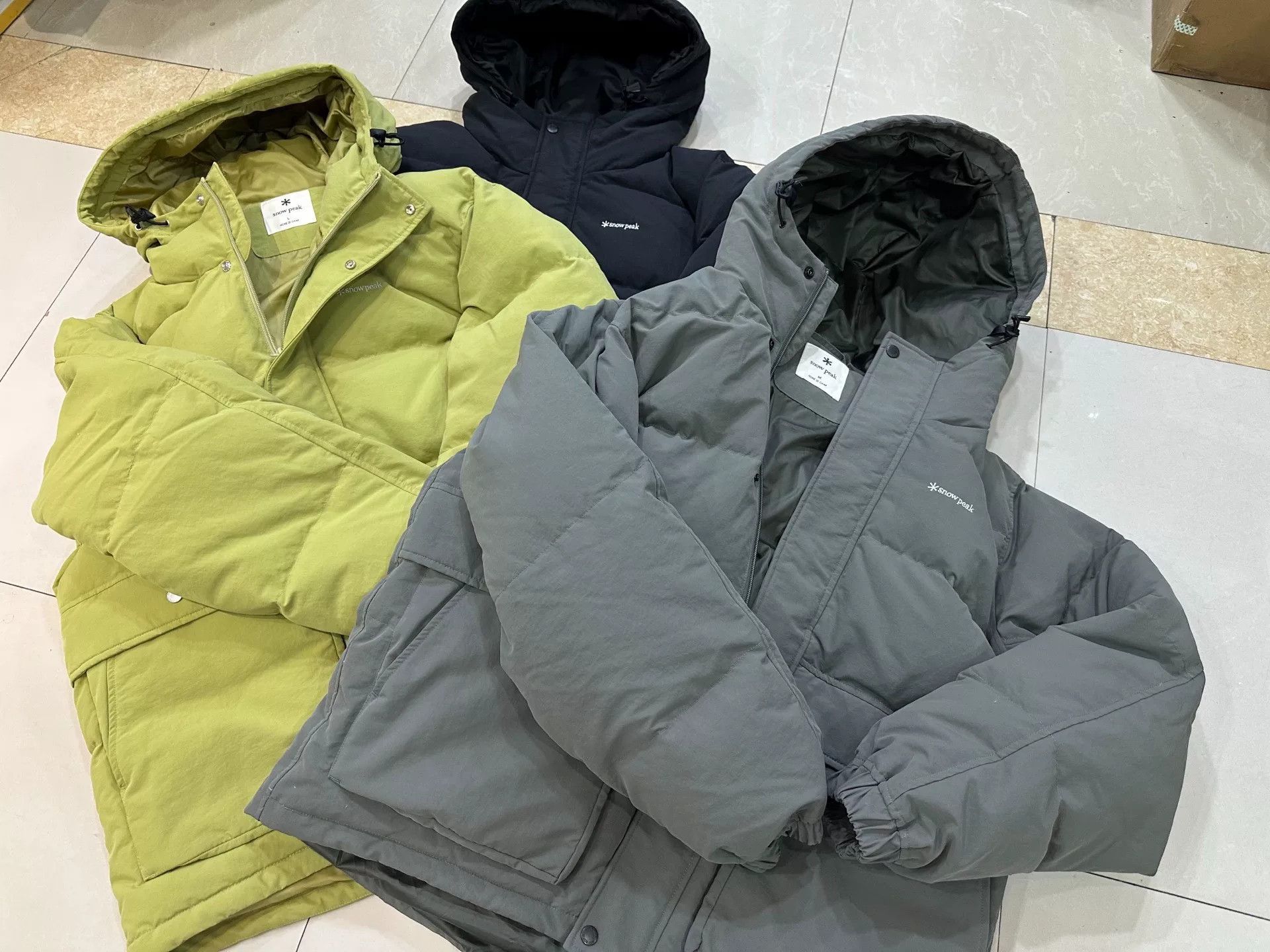 Snow Peak Snow Peak Everyday Down Hooded Jacket Size US M / EU 48-50 / 2 - 2 Thumbnail