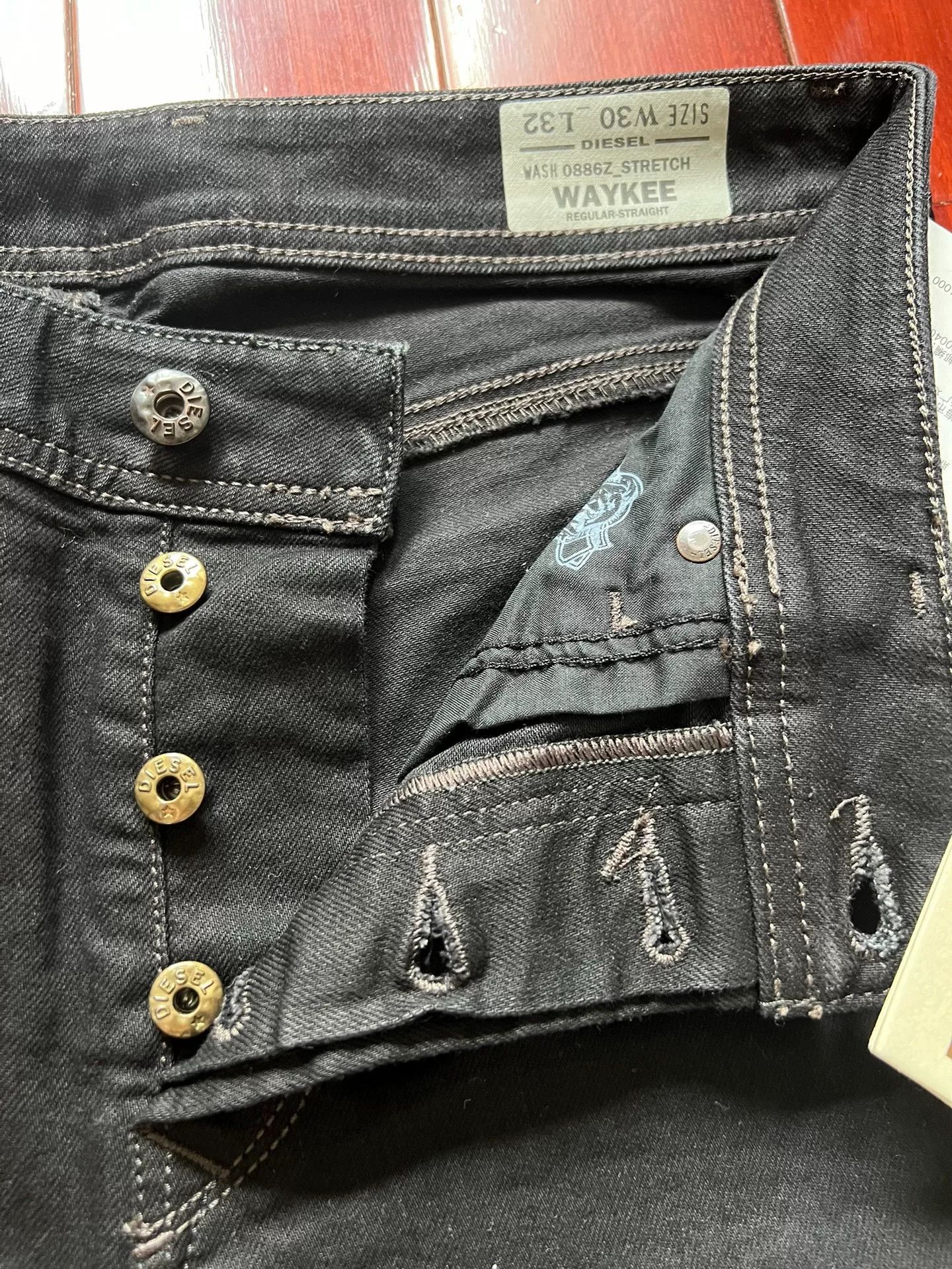 Diesel Diesel WAYKEE Men's Jeans Size US 30 / EU 46 - 6 Thumbnail