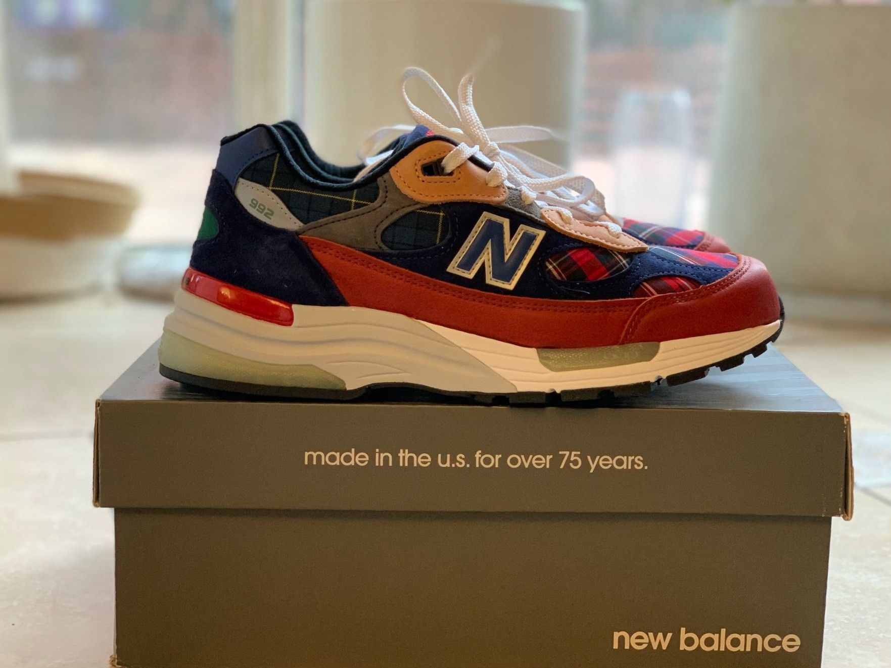 New Balance New Balance x CONCEPTS NB 992 Running Shoe Size US 10 / EU 43 - 2 Thumbnail