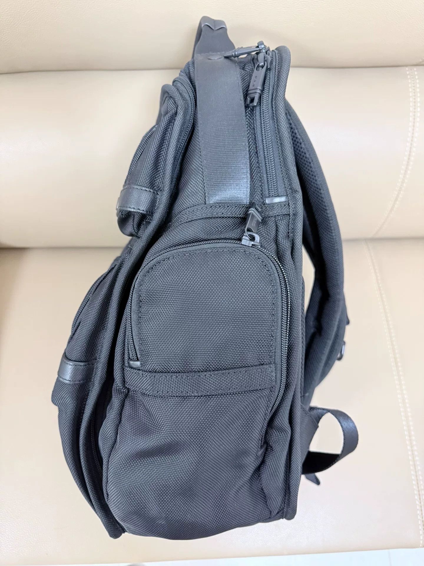 Tumi TUMI ALPHA3 Men's Business Laptop Backpack Size ONE SIZE - 4 Thumbnail