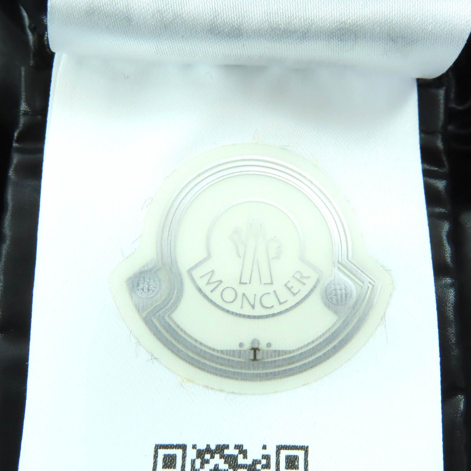 Moncler Moncler Moncler DAOS Rayon Down Jacket Textile Outerwear DUTY FREE for USA Size ONE SIZE - 12 Thumbnail