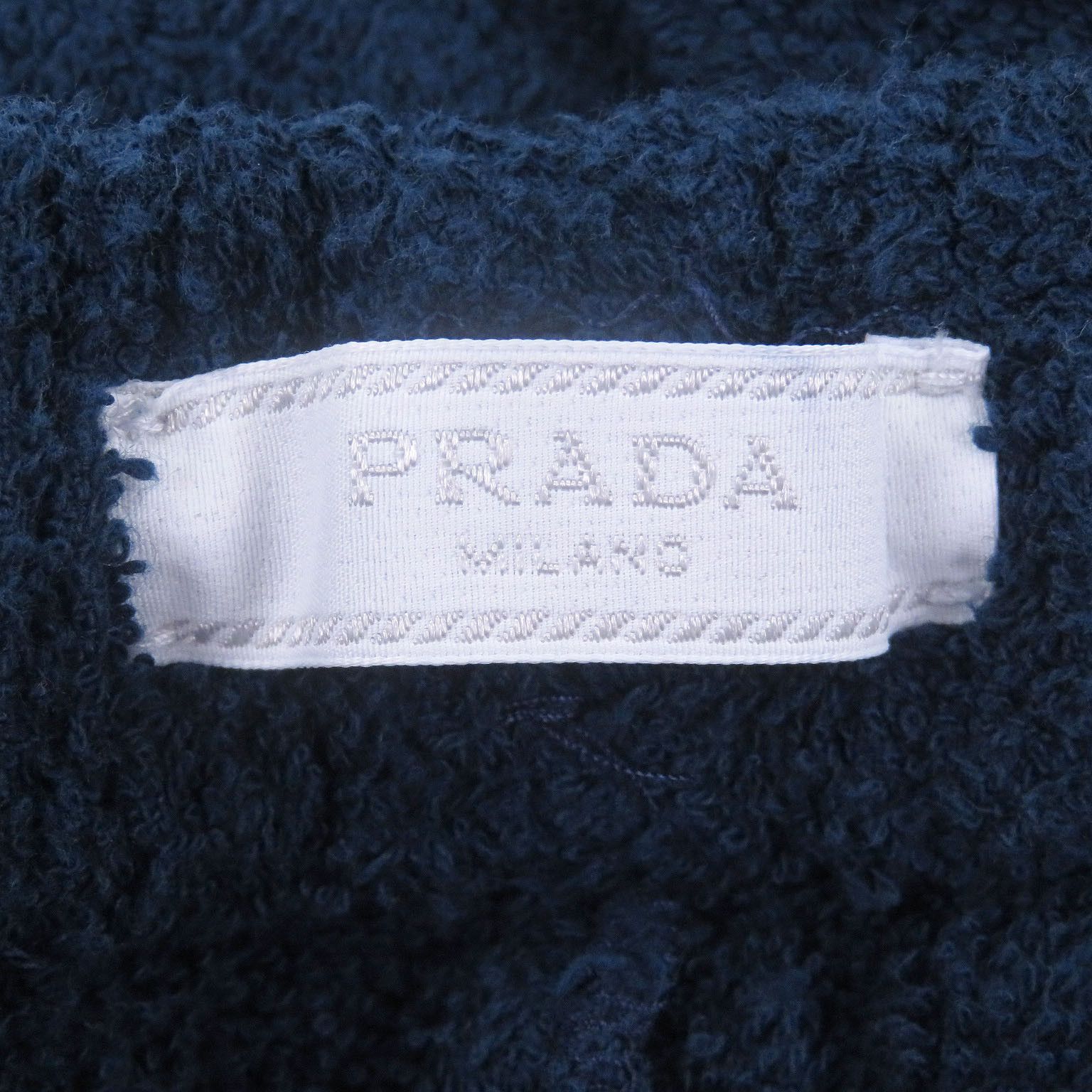 Prada Prada Prada Triangle logo Cotton Shorts Textile Shorts DUTY FREE for USA Size ONE SIZE - 6 Thumbnail