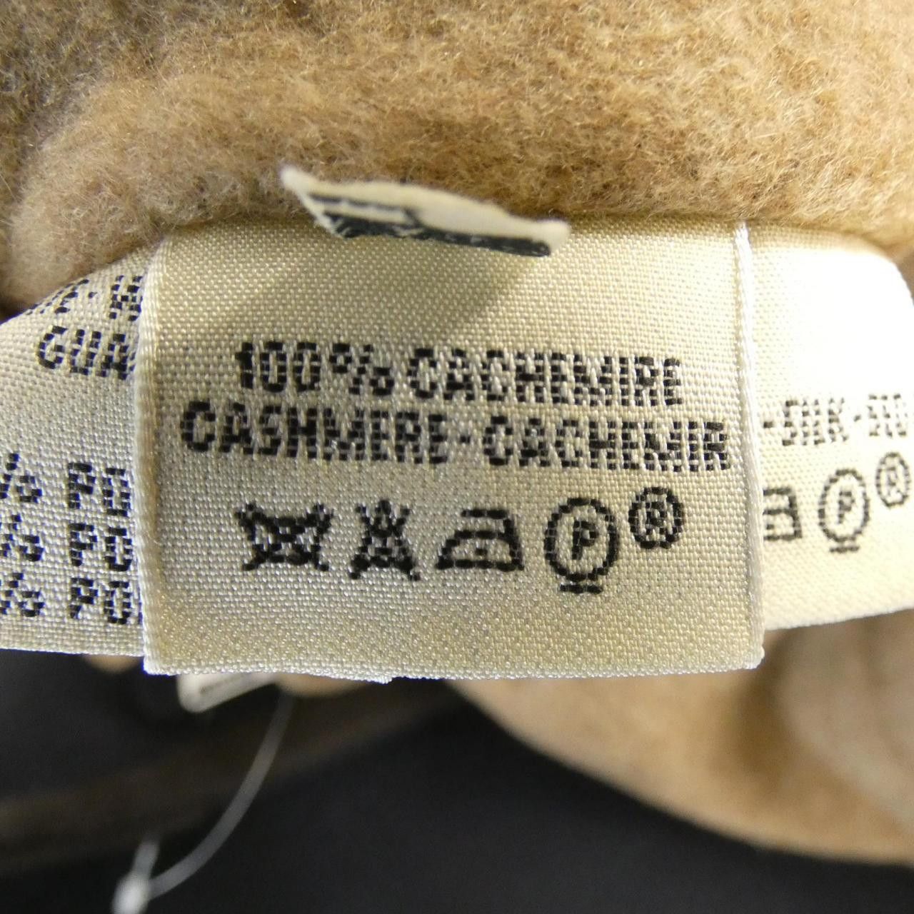Hermes Hermes Hermès CHEVAL Twillene Silk Cashmere Polyester Coat Textile Outerwear DUTY FREE for USA Size ONE SIZE - 3 Thumbnail