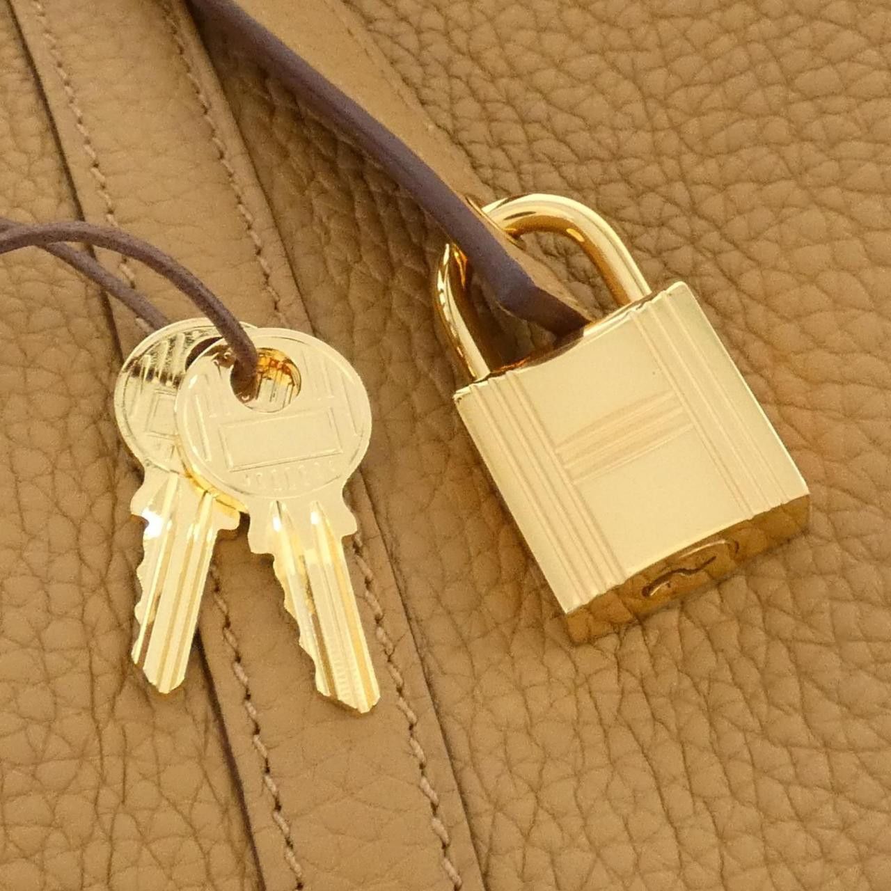 Hermes Hermes Hermès Picotin Lock MM Taurillon Clemence Bag Leather Handbag DUTY FREE for USA Size ONE SIZE - 4 Thumbnail