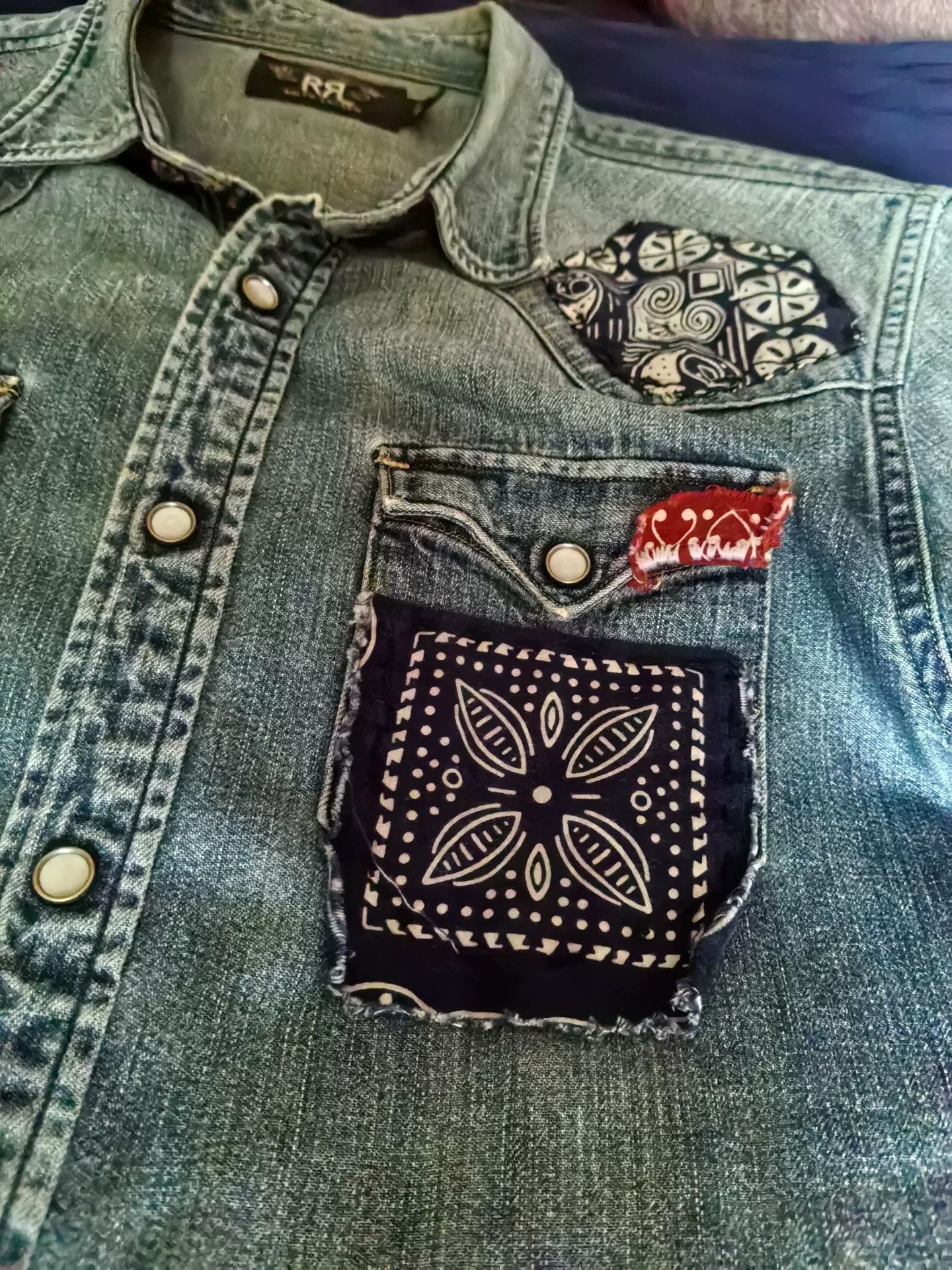 RRL Ralph Lauren RRL Vintage Patched Distressed Denim Shirt Size US M / EU 48-50 / 2 - 4 Thumbnail