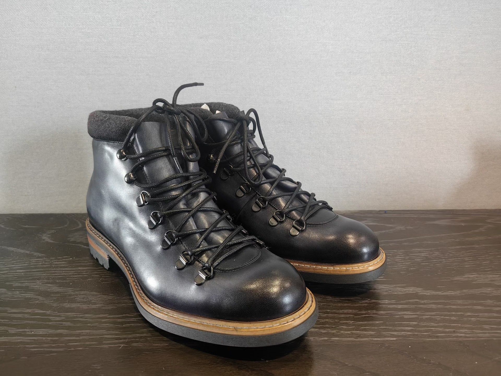 Bruno Magli Bruno Magli Handcrafted Patina Hiking Boots Size US 8 / EU 41 - 2 Thumbnail