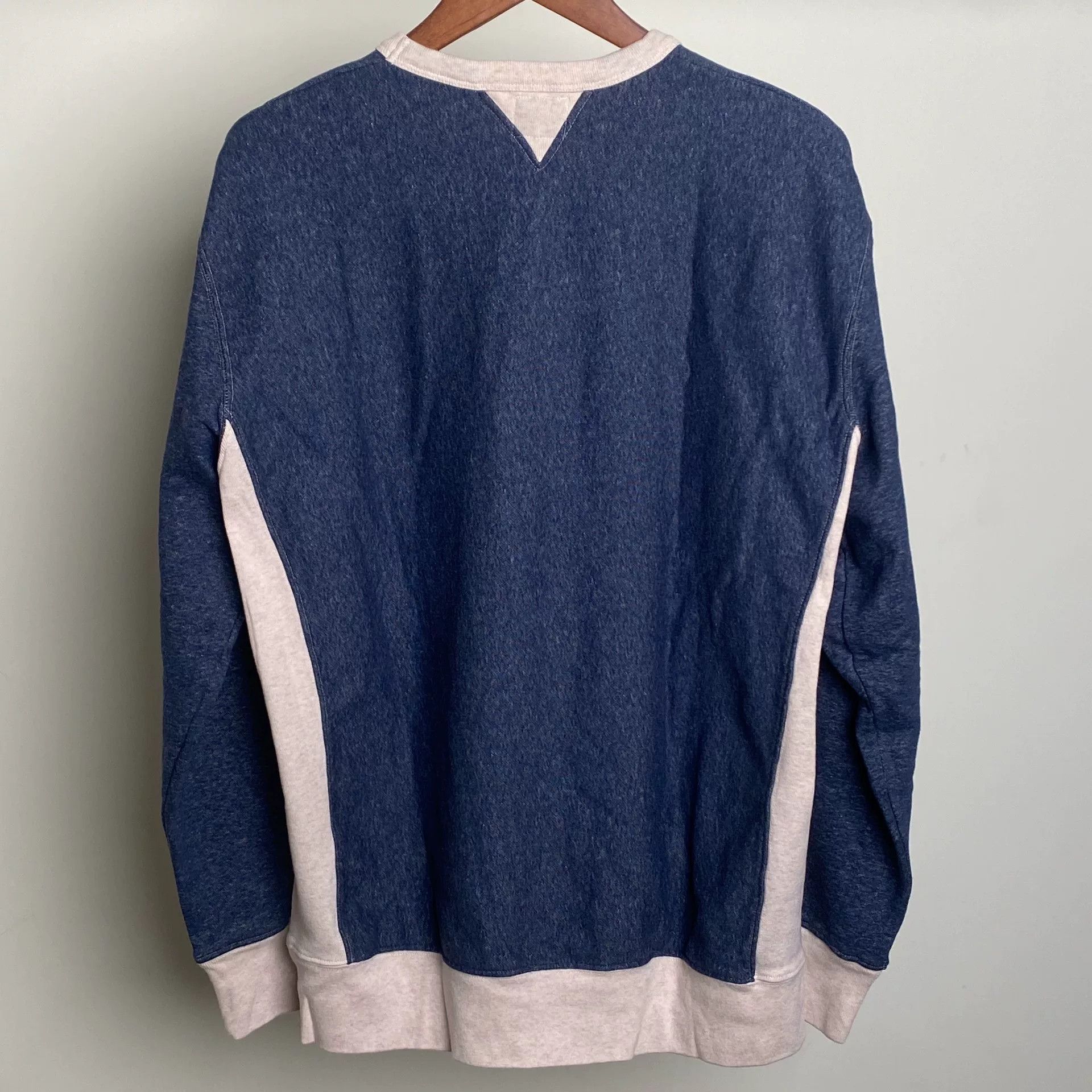 Bdg BDD Blue-White Contrast Crewneck Sweatshirt Size US XL / EU 56 / 4 - 2 Thumbnail