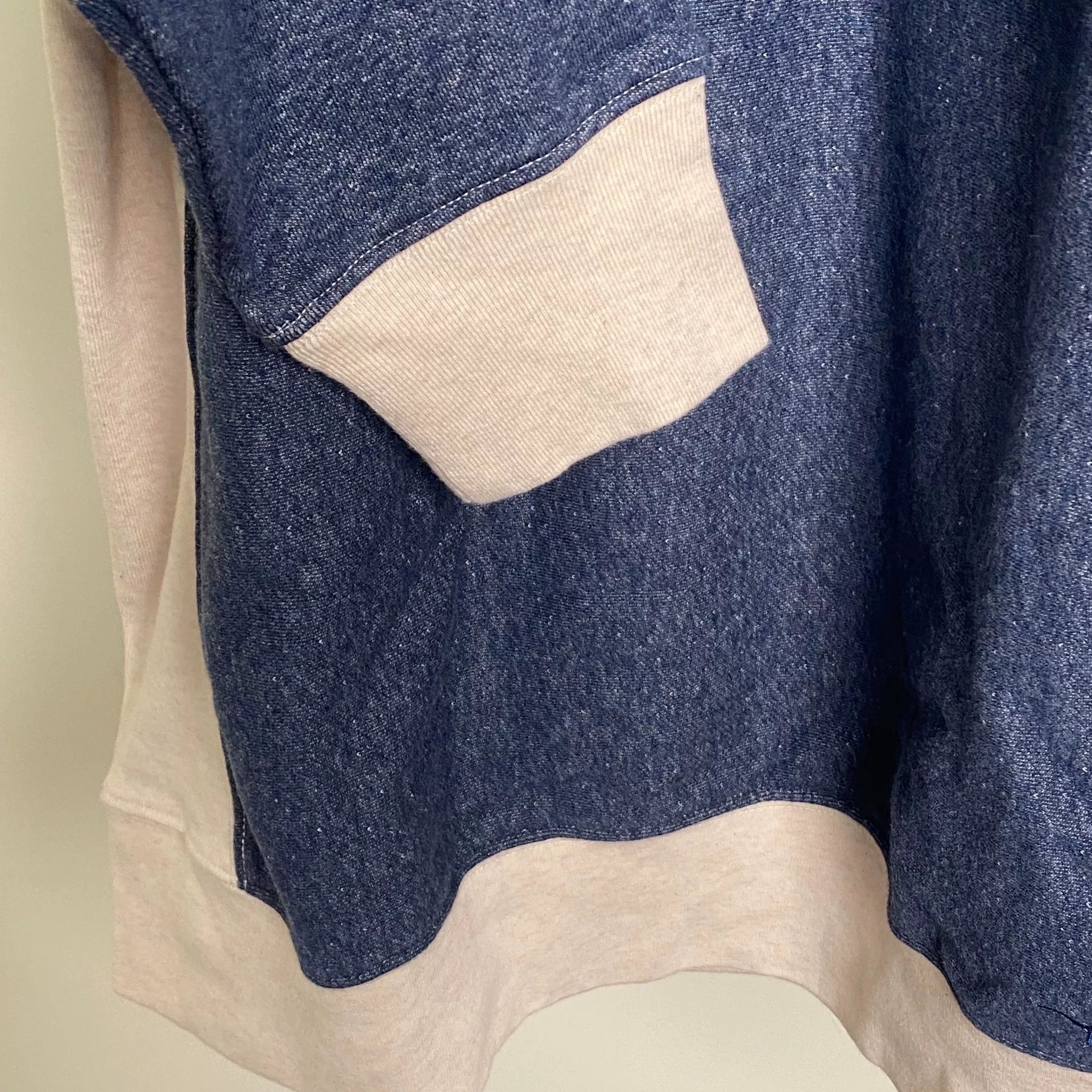 Bdg BDD Blue-White Contrast Crewneck Sweatshirt Size US XL / EU 56 / 4 - 4 Thumbnail