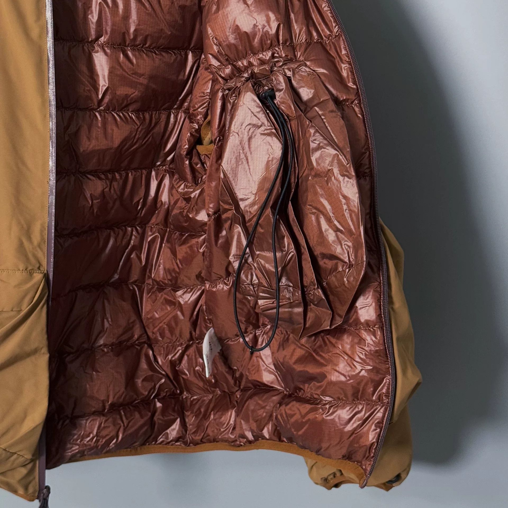 cosey COMFY Ultra-Light Collarless Down Jacket Size US L / EU 52-54 / 3 - 7 Thumbnail