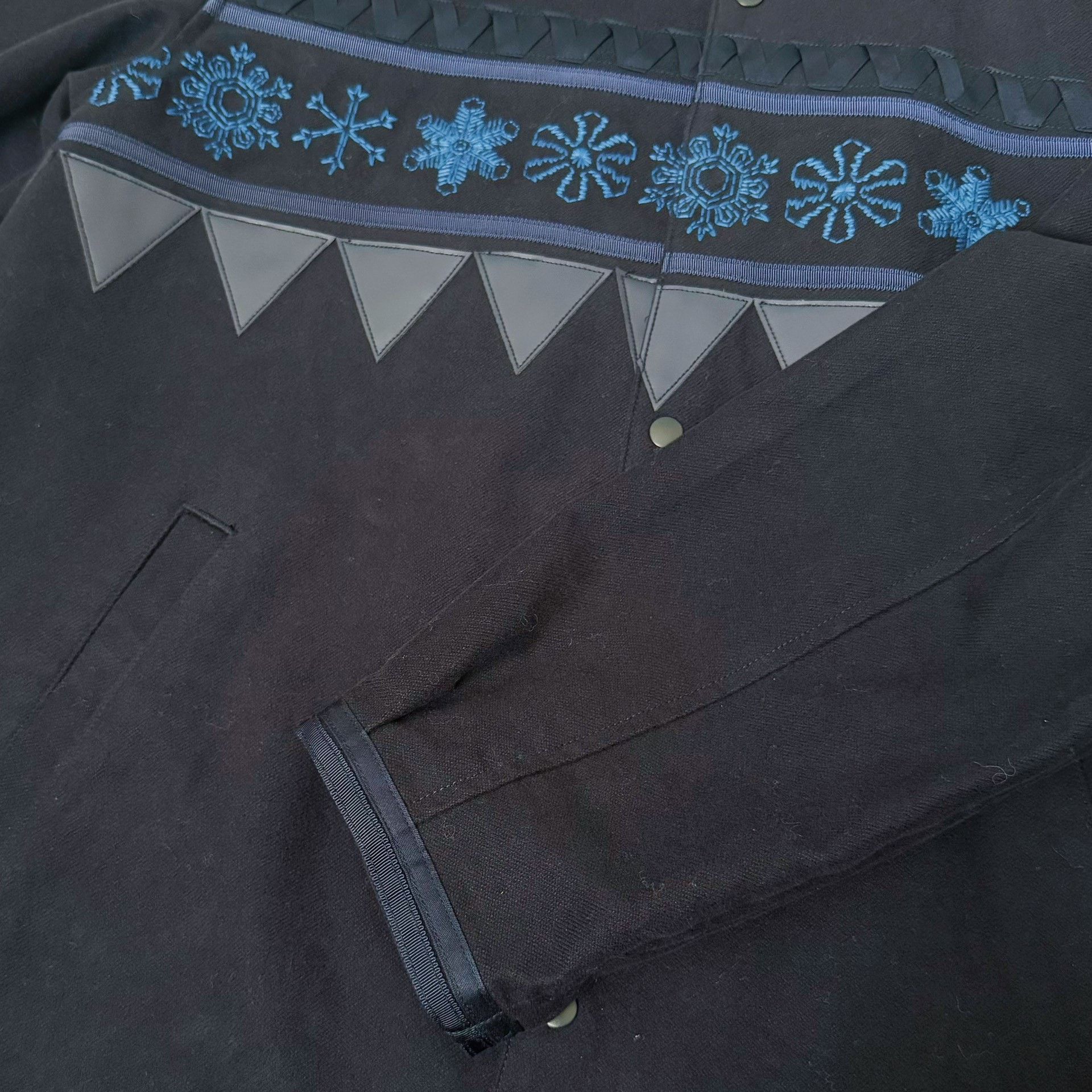 KUON KUON Snowflake Embroidery Vintage Coach Jacket Size US M / EU 48-50 / 2 - 7 Thumbnail