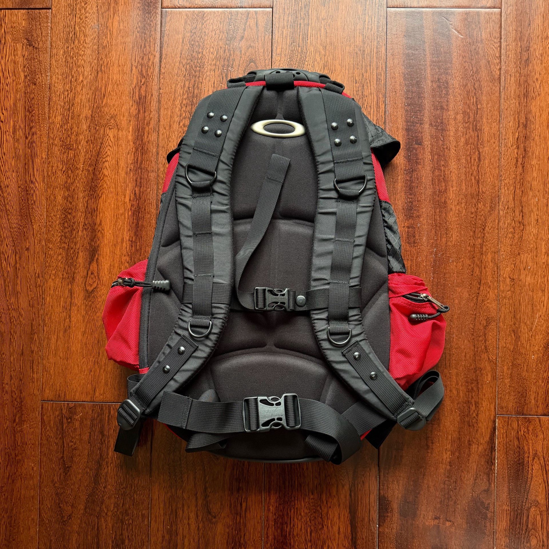 Vintage Vintage Oakley 00s Tactical Backpack Size ONE SIZE - 3 Thumbnail
