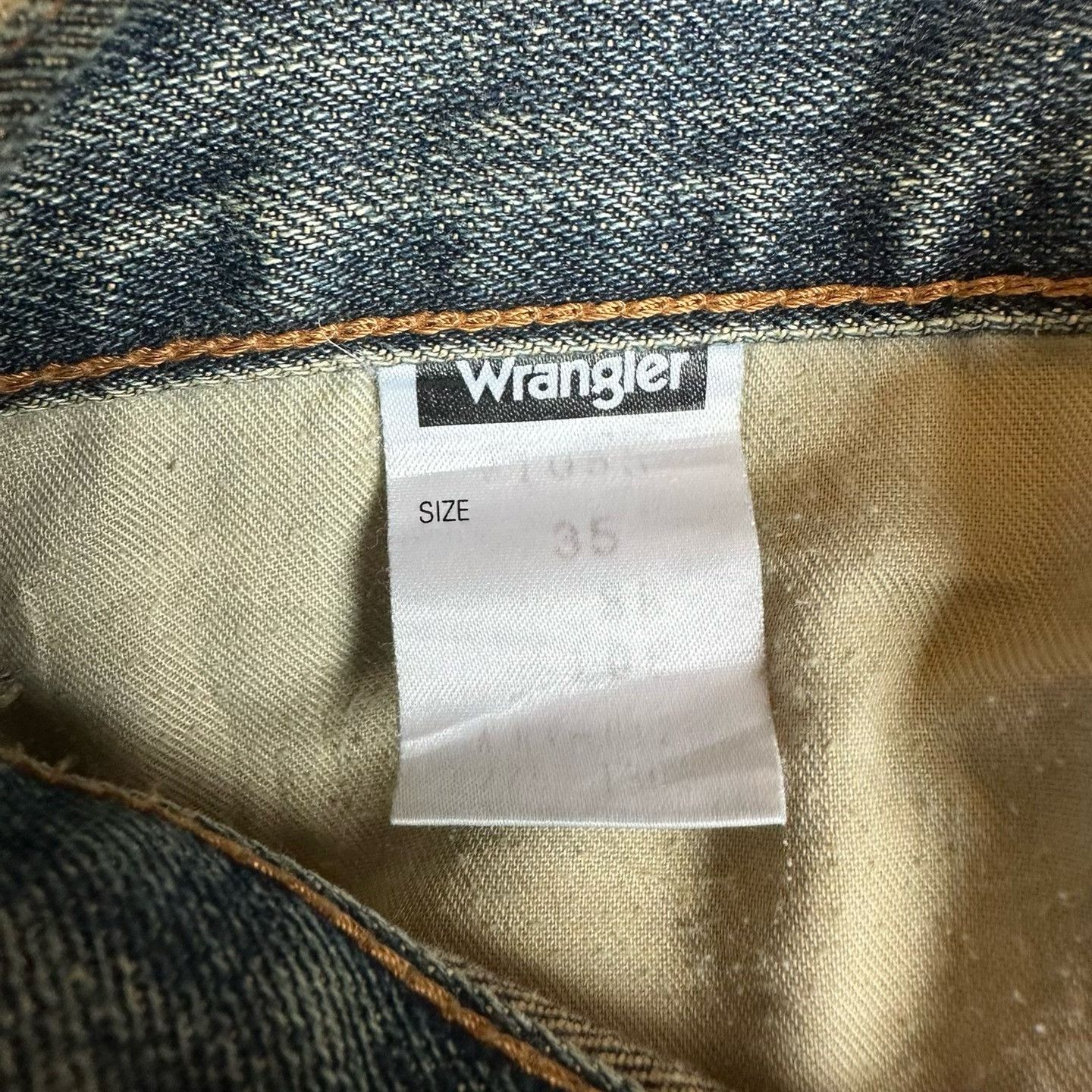 Vintage Vintage Wrangler Distressed Jeans Size US 34 / EU 50 - 3 Thumbnail