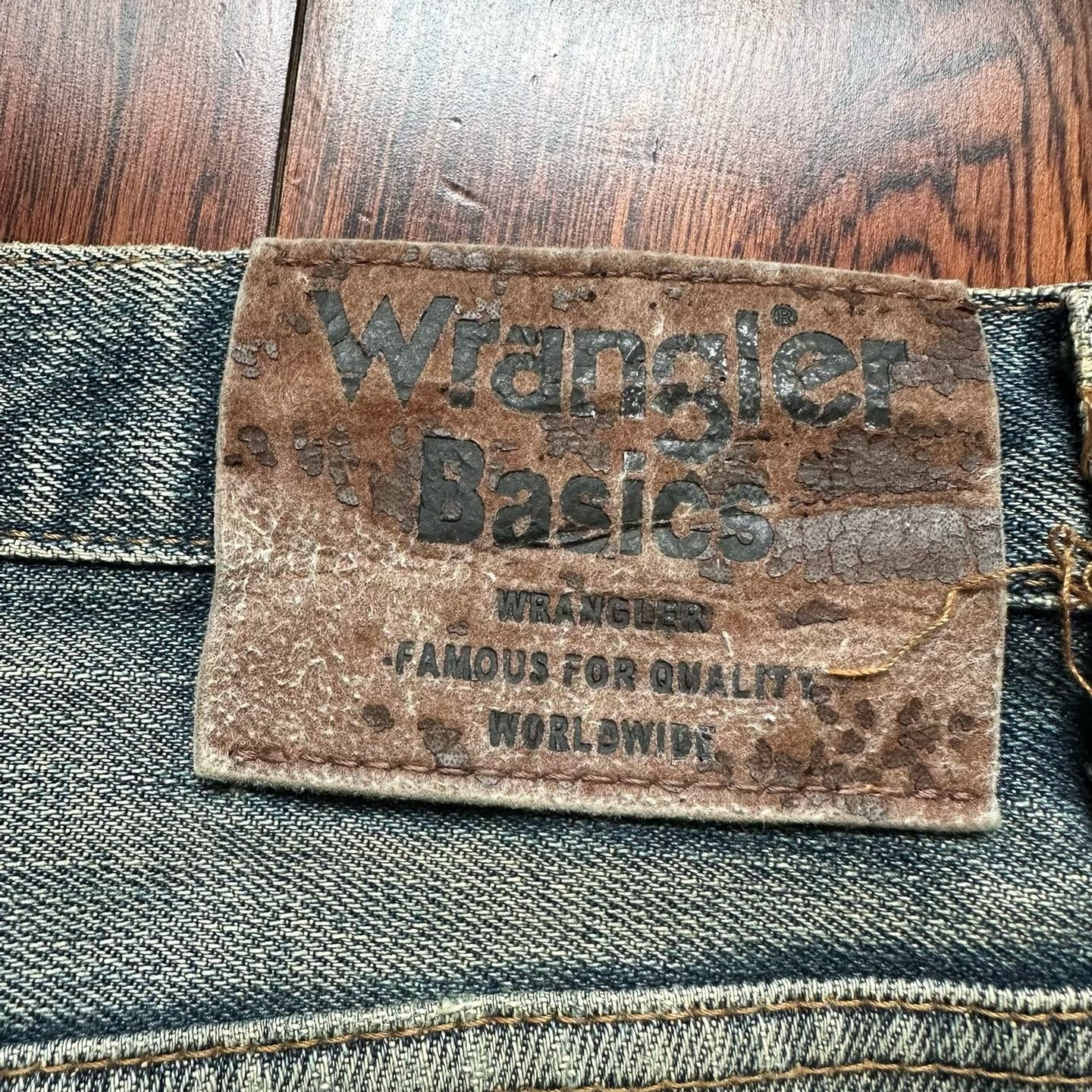 Vintage Vintage Wrangler Distressed Jeans Size US 34 / EU 50 - 5 Thumbnail