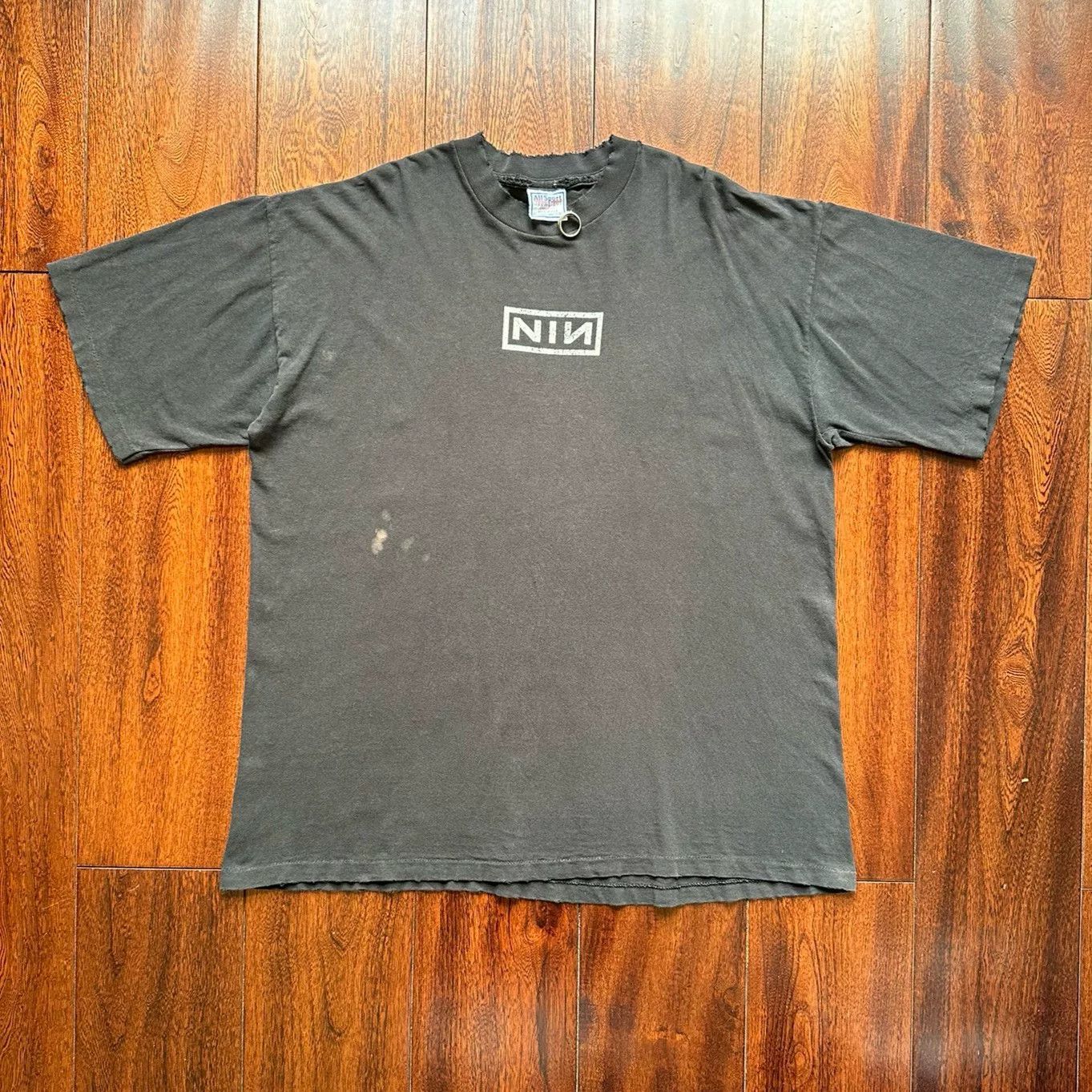 Vintage Vintage Nine Inch Nails 90s Tee Size US M / EU 48-50 / 2 - 2 Thumbnail